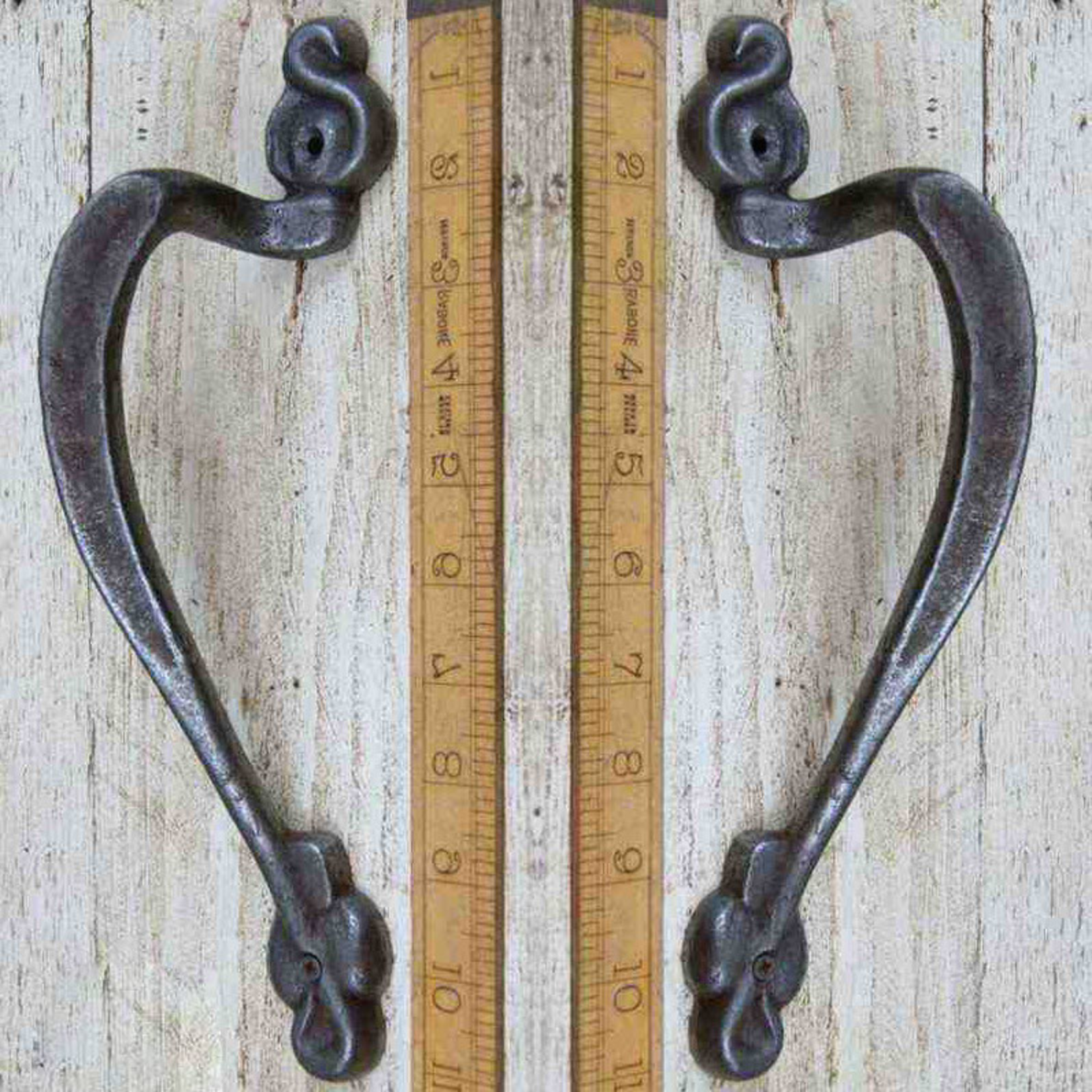 IRON RANGE Door Pull Handle Antique Iron Handed (Pair)