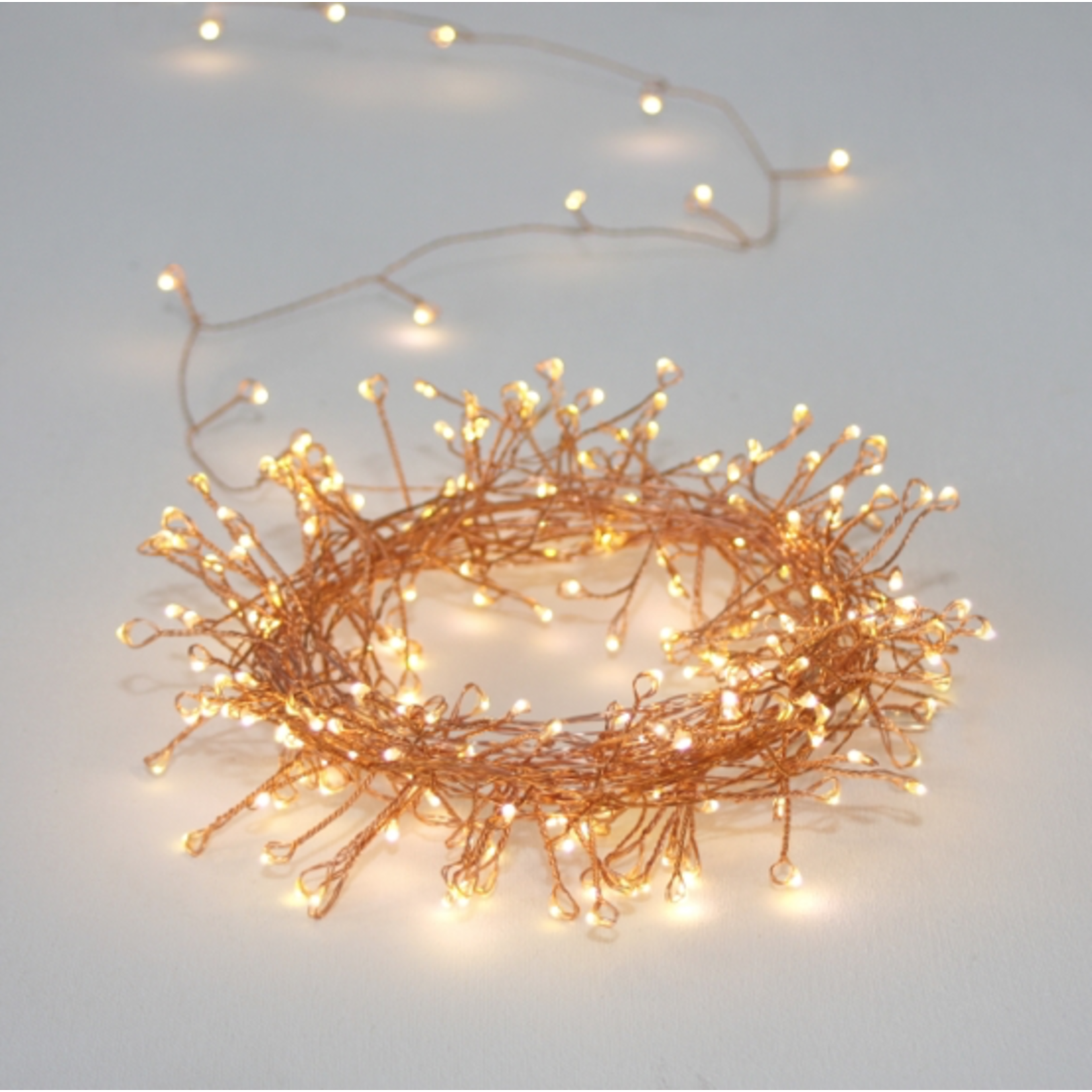 Light Style London Cluster Fairy Lights Copper Illuminated Length 7.5m Mains UK Plug Indoor & outdoor use