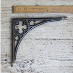 IRON RANGE 7" x 7.75" GOTHIC Shelf / Wall Bracket Antique Iron