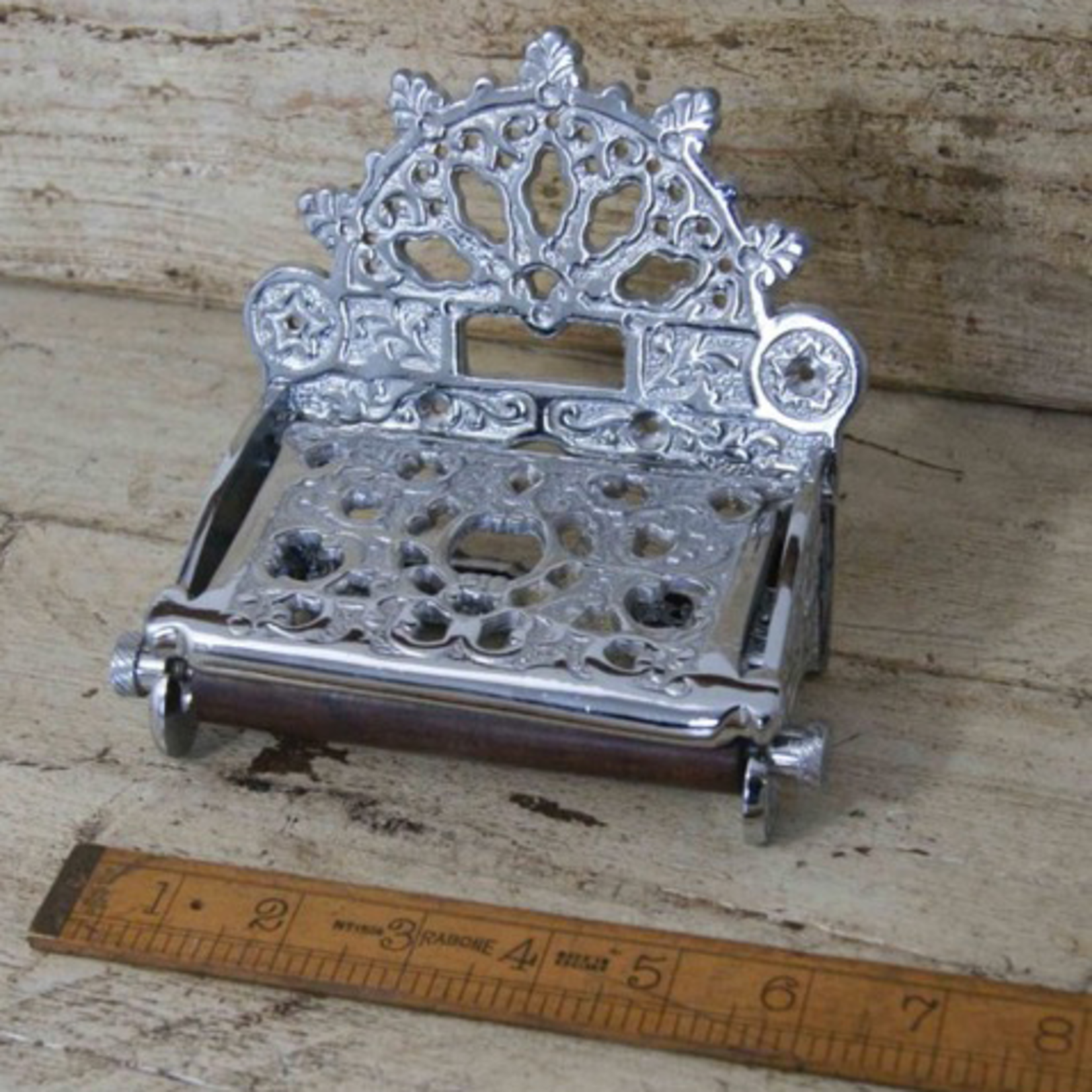 IRON RANGE Victorian Toilet Roll Holder Plated Chrome on brass with Lid This Fixture is Super Shiny!