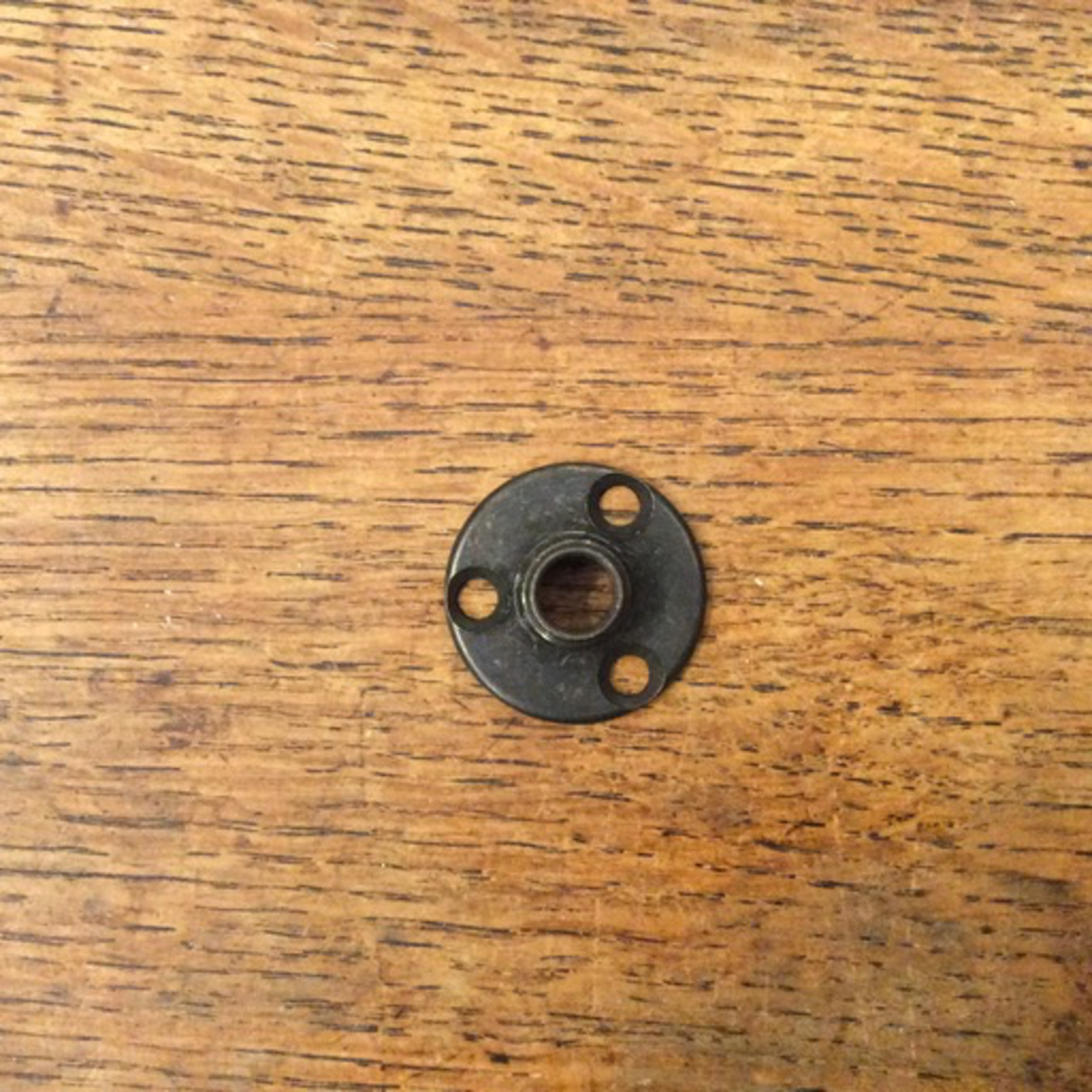 SL British Made COMPONENT Bronze Screw in Base Plate for Lampholder 10mm