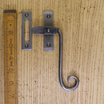 IRON RANGE Curly RIGHT Hand Sash Window Lock Casement Fastener