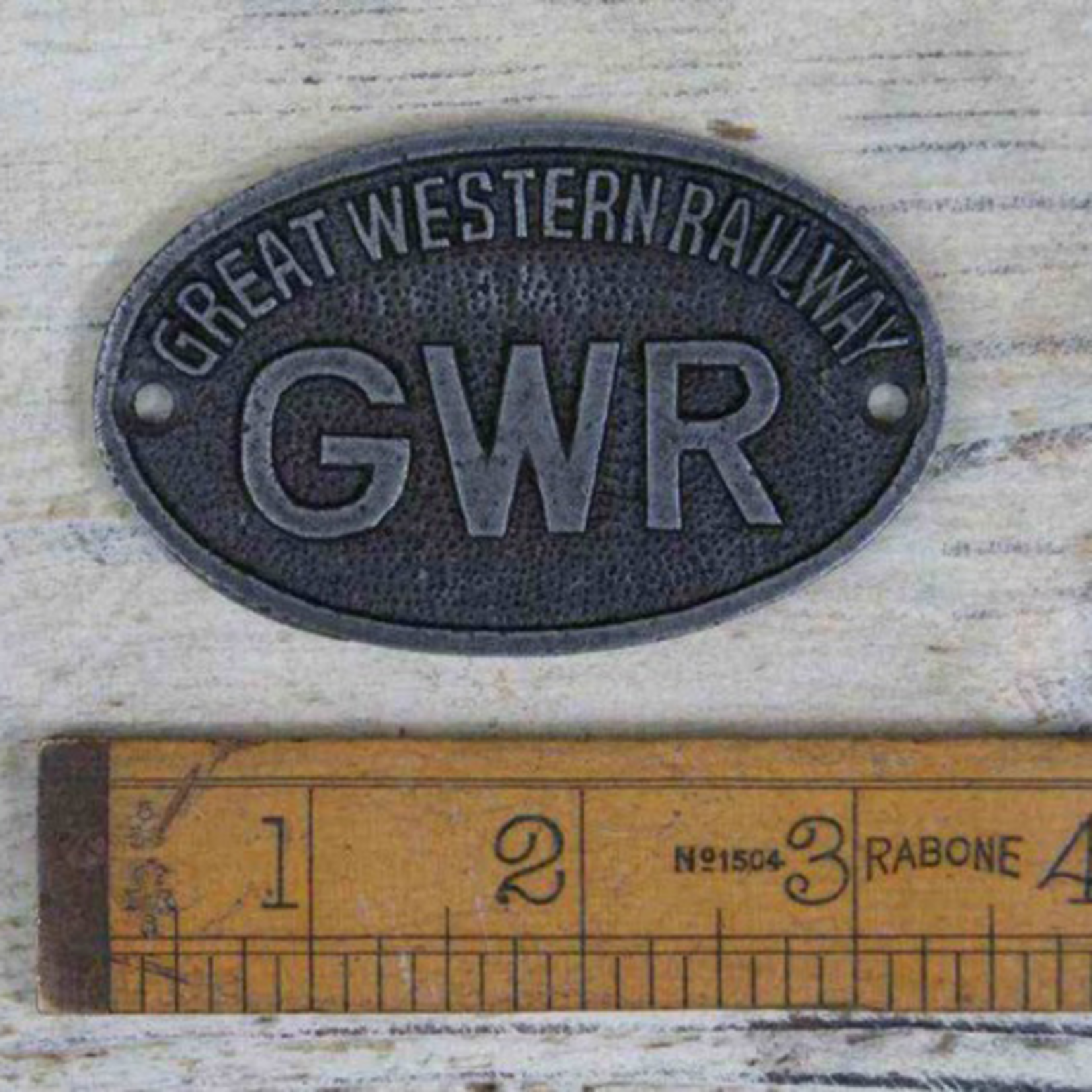 IRON RANGE Plaque Oval 'GWR' Antique Iron 50 x 85mm