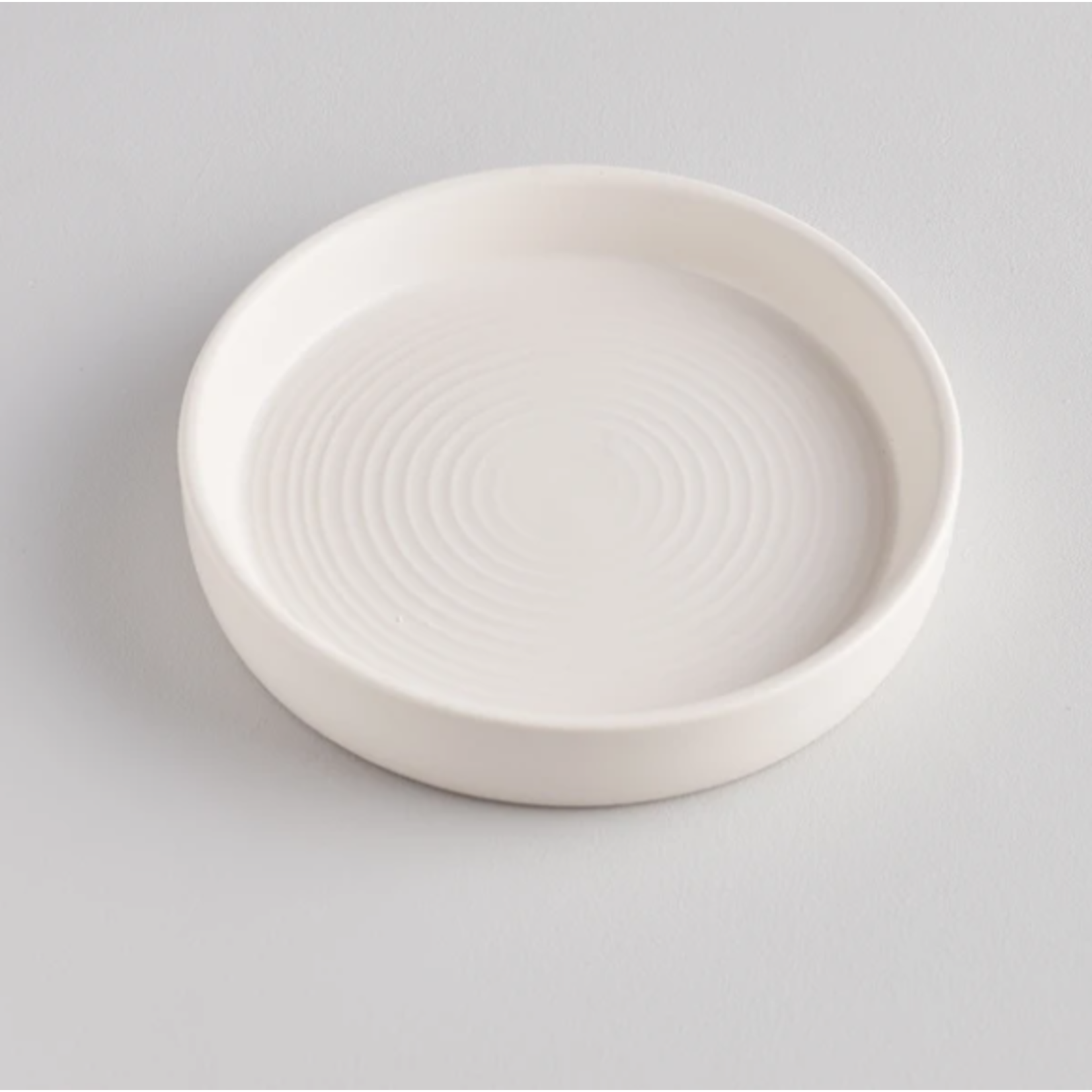 St. Eval St Eval White Candle Plate Small