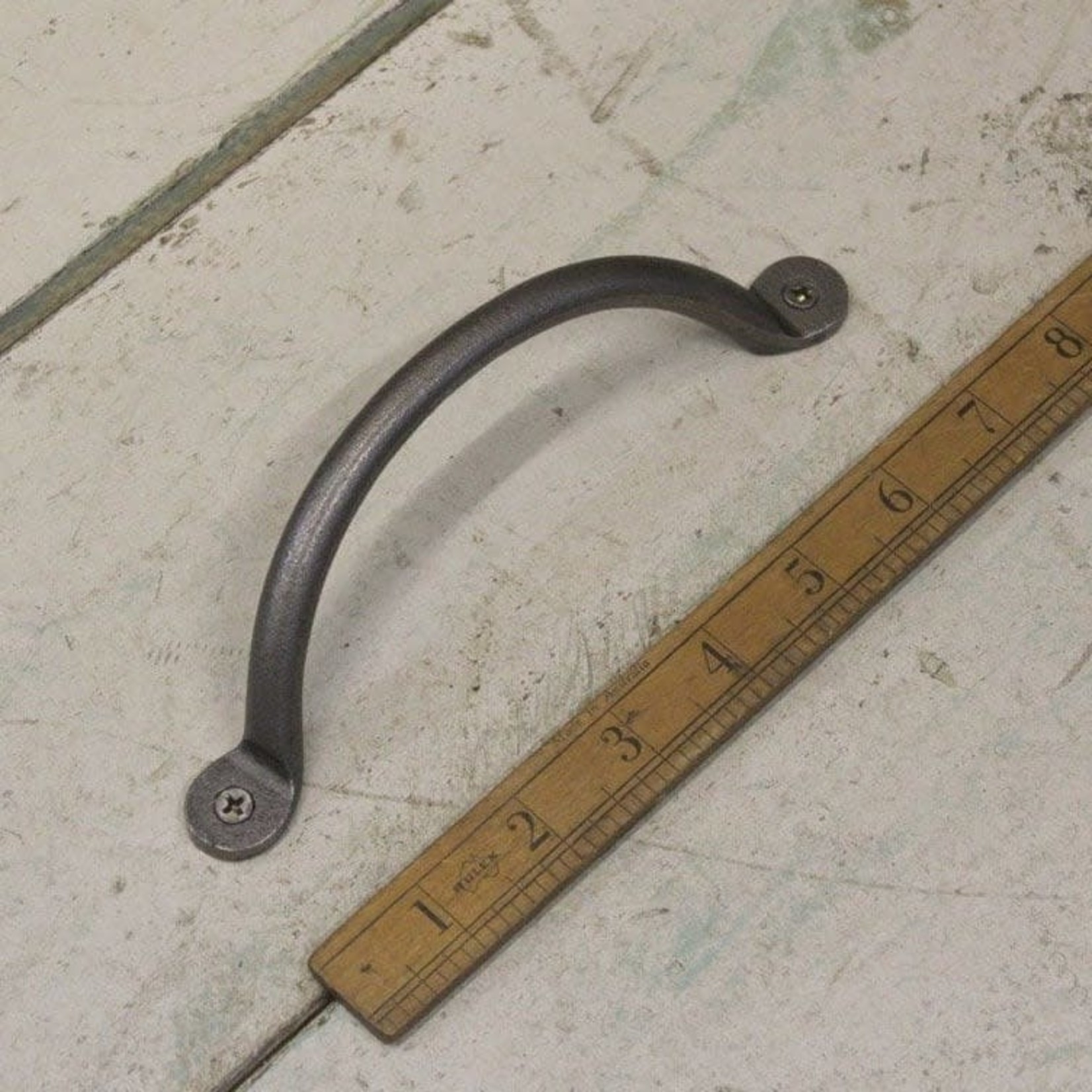 IRON RANGE Tray Lifting Handle Cranked Bow Penny End Cast Iron 180mm