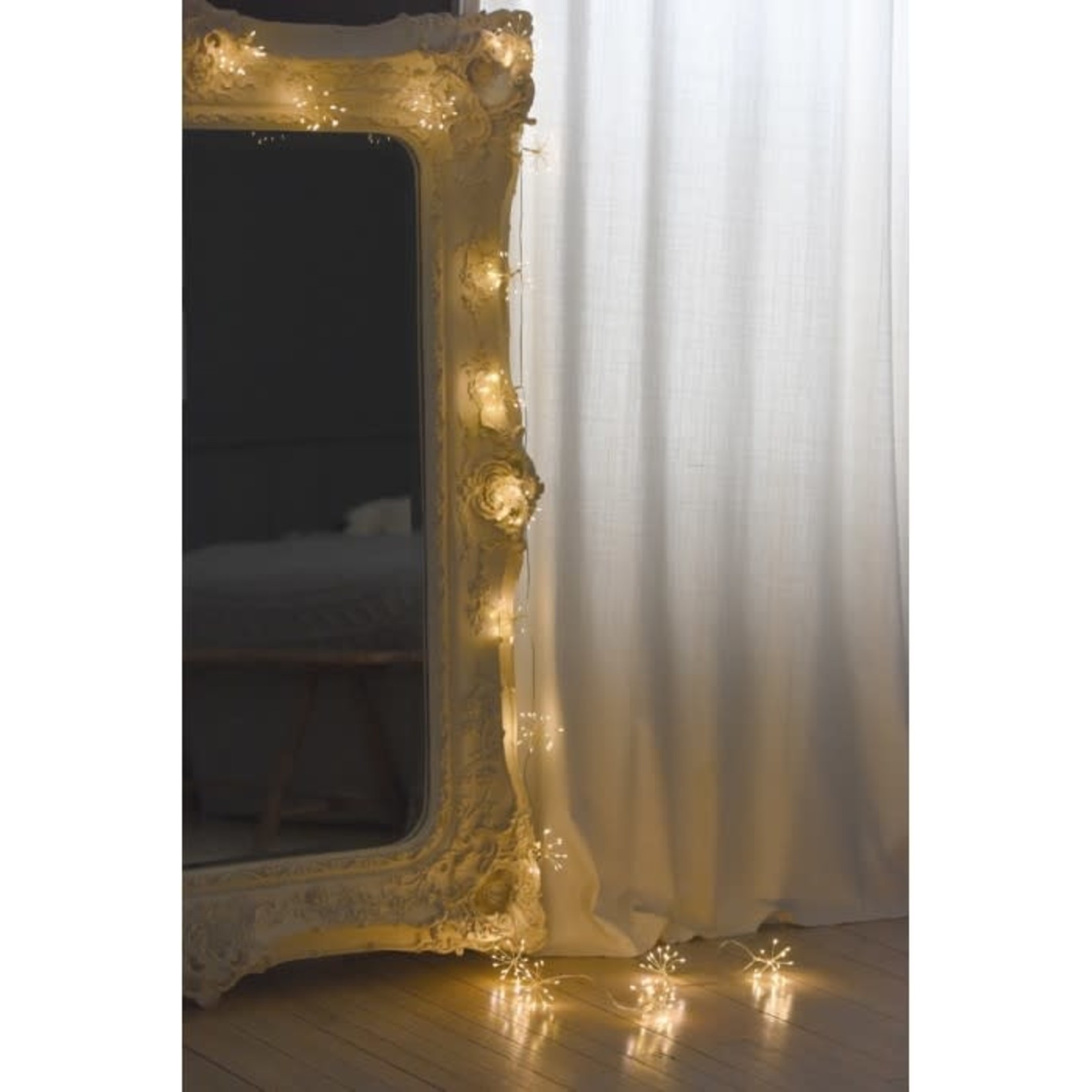 Light Style London Starburst Chain fairy lights (Silver) Battery Operated