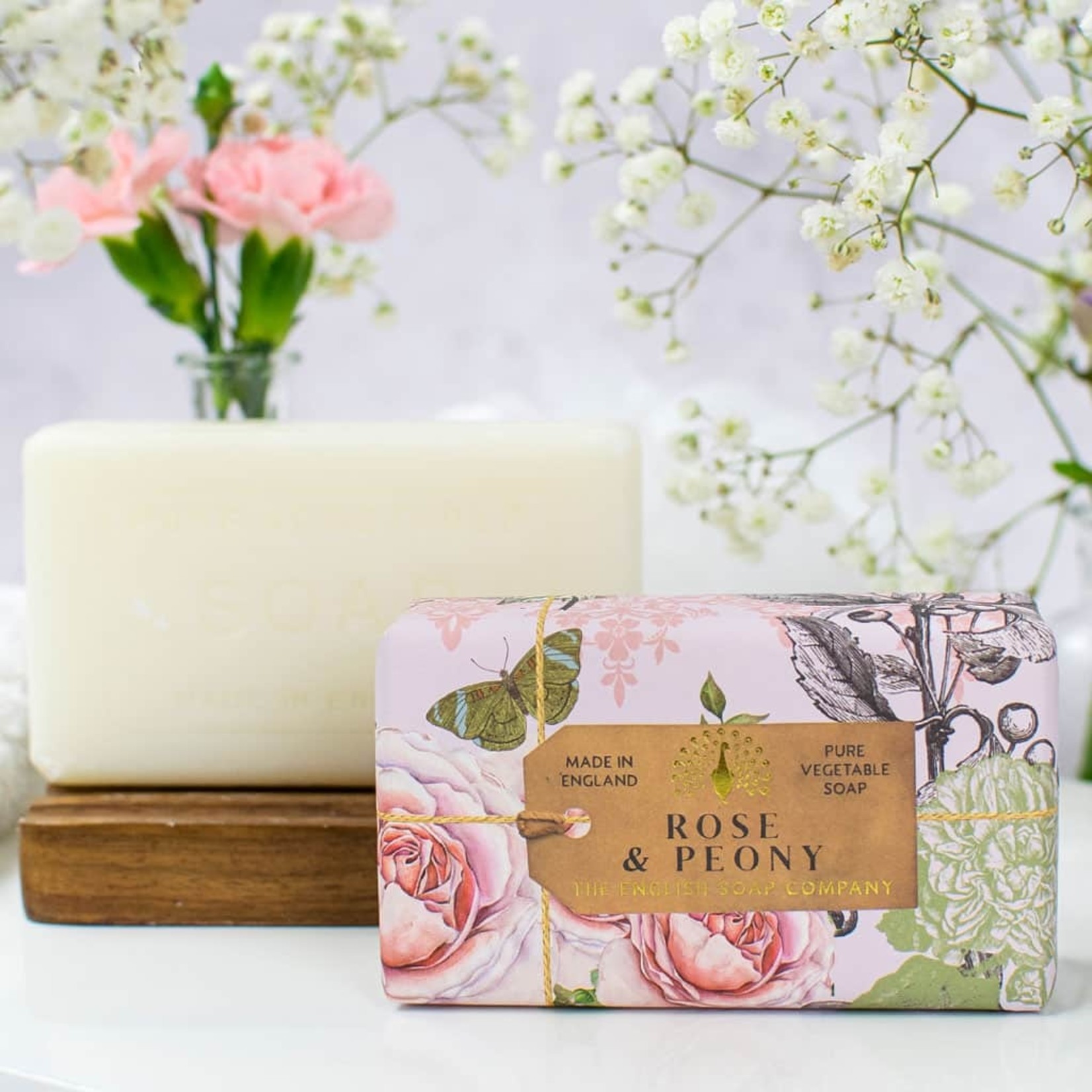 English Soap Company Rose and Peony 190g Soap Bar