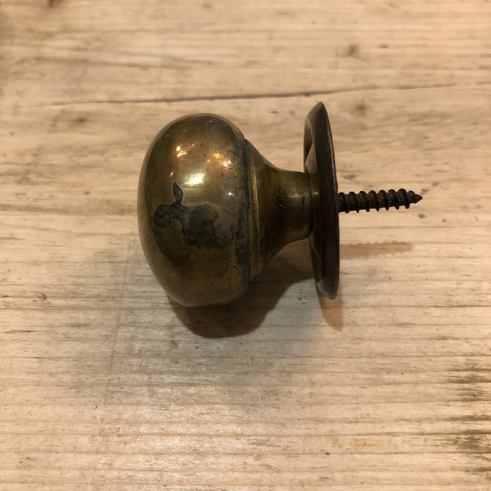 IRON RANGE Knob Cupboard Screw & Plate Hollow Antique Brass 32mm Dia