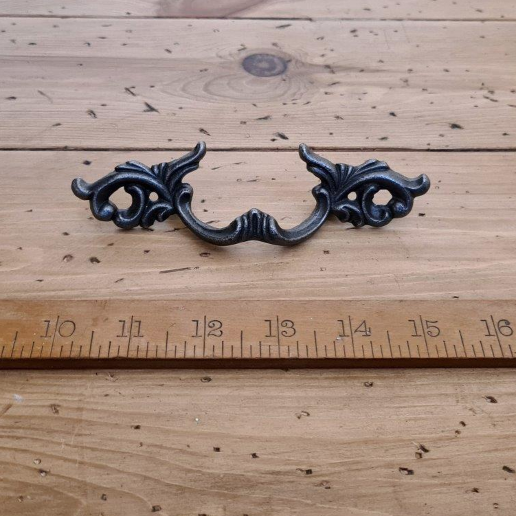 IRON RANGE VALENTINE Cabinet Pull Handle Cast Antique Iron 140mm