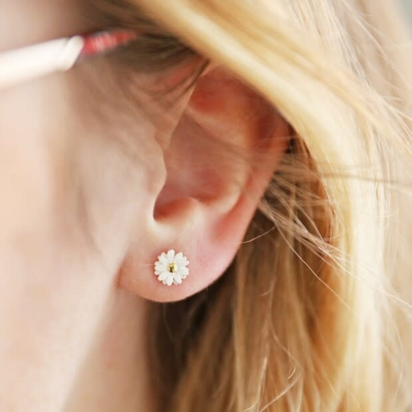 Lisa Angel White Enamel Daisy Stud earrings with Gold Middle