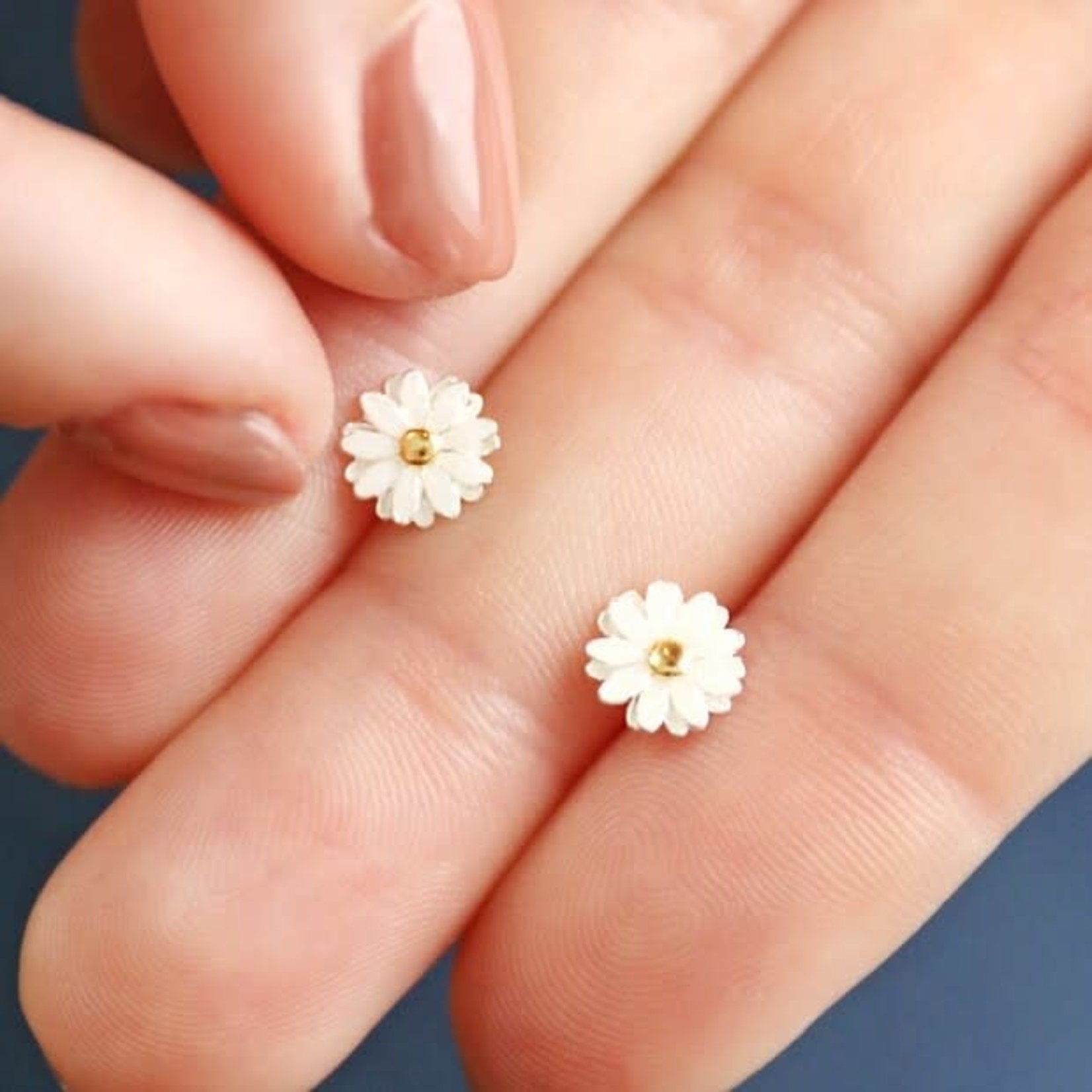 Lisa Angel White Enamel Daisy Stud earrings with Gold Middle