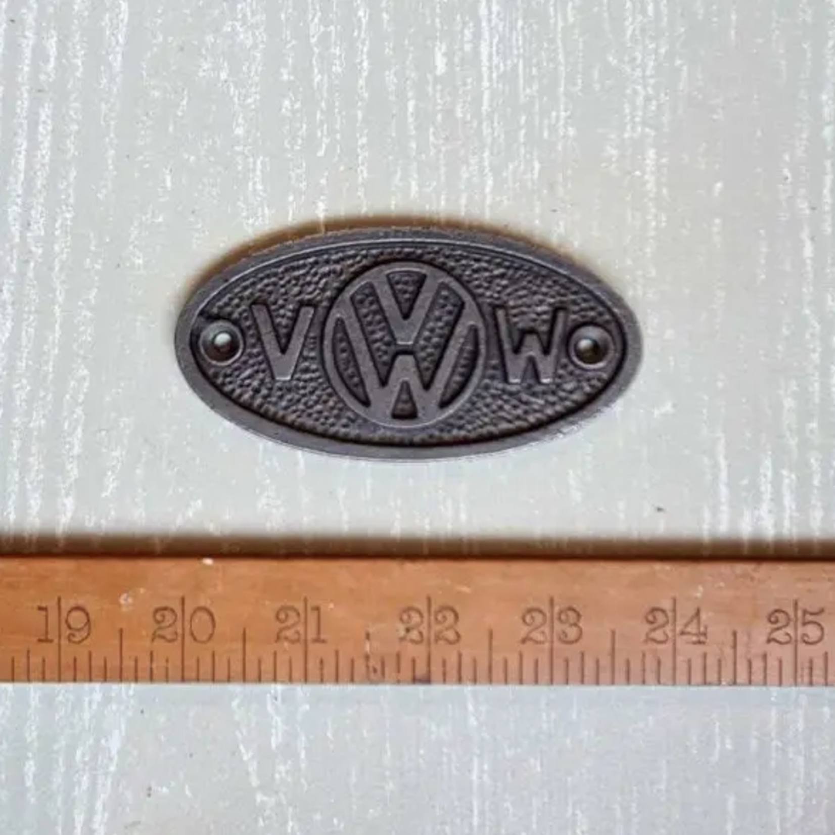 IRON RANGE Plaque VOLKSWAGEN VW Oval Cast Ant Iron