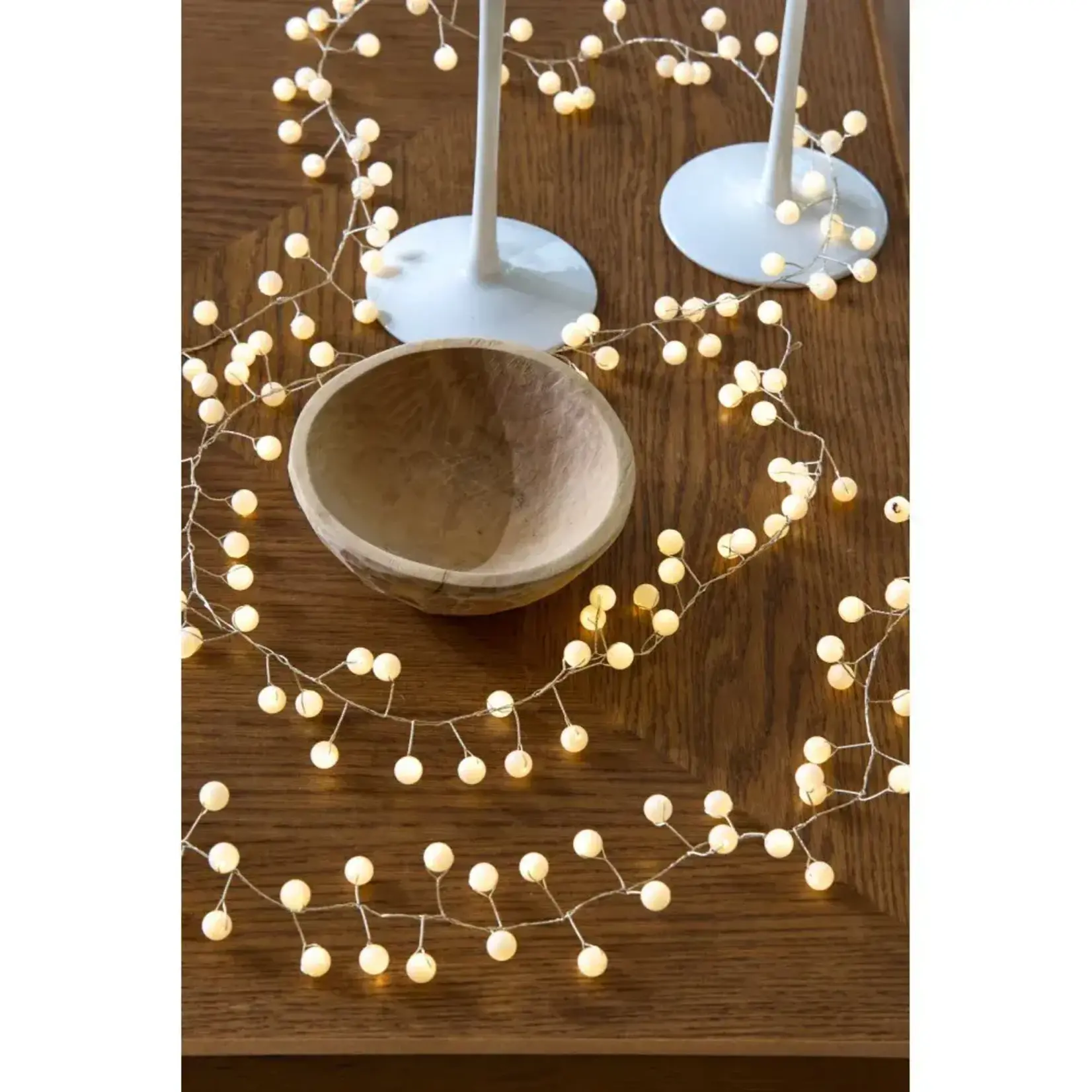 Light Style London Battery Snowberry White Fairy Lights