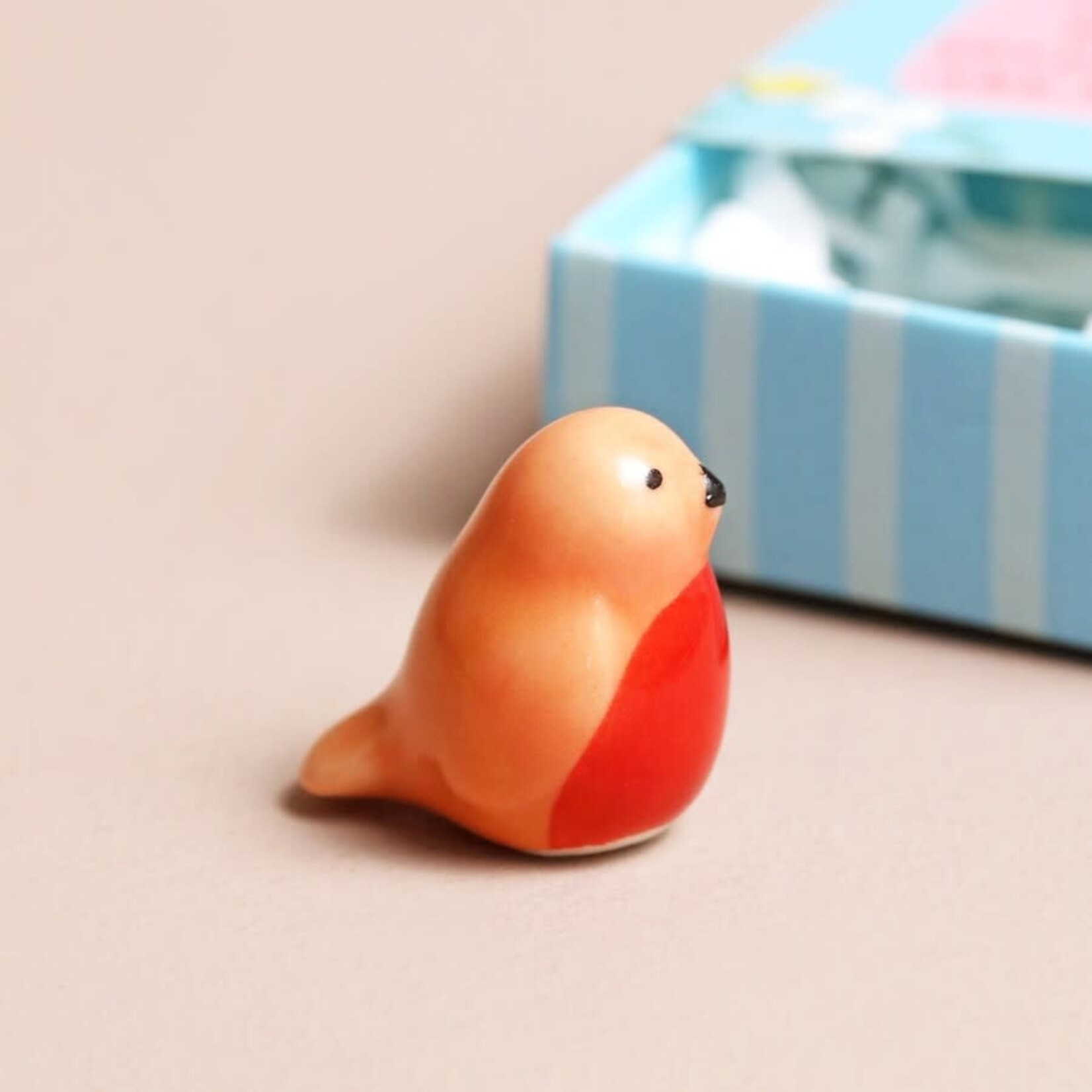 Lisa Angel Tiny Matchbox Ceramic Robin Token