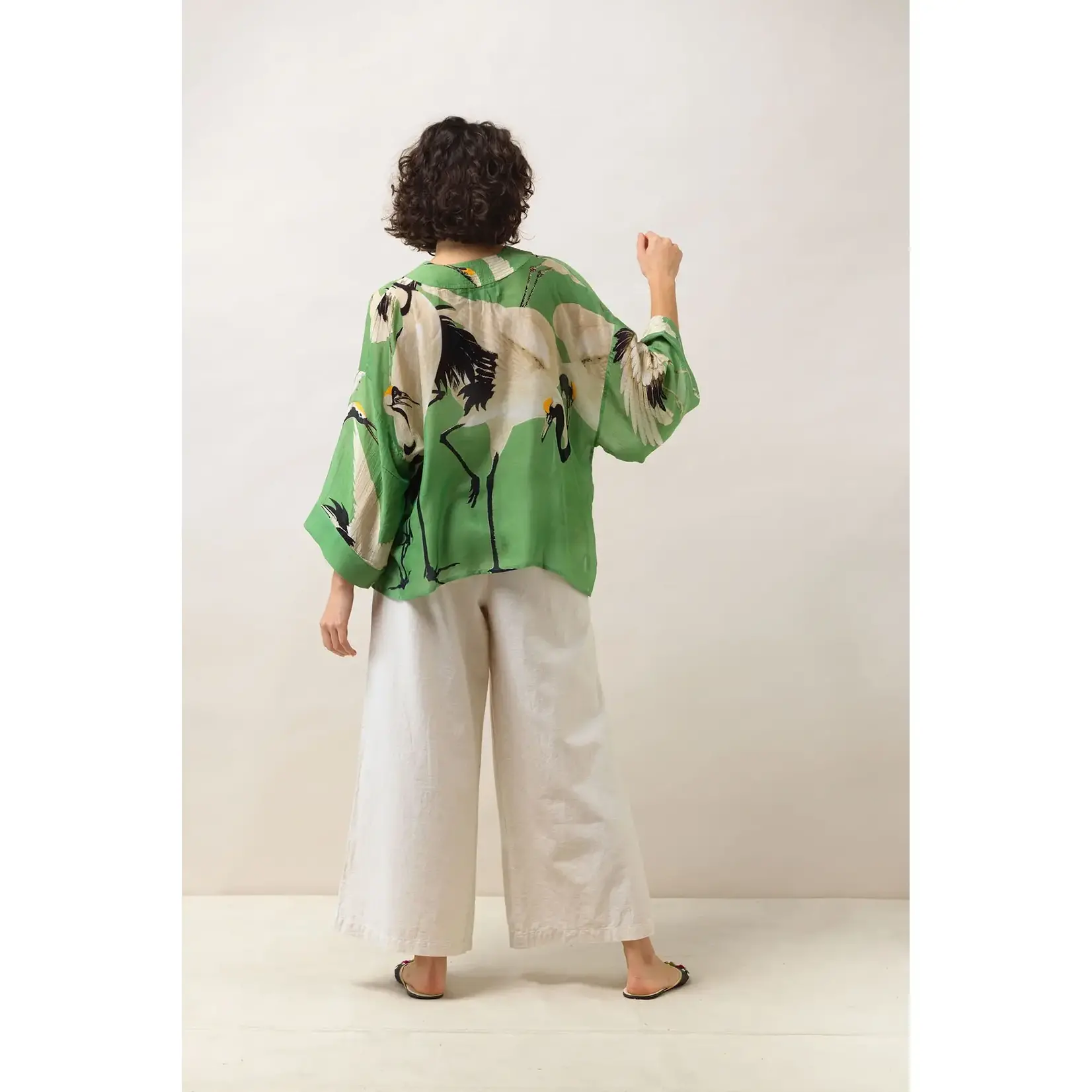 ONE HUNDRED STARS Stork Pea Green Kimono