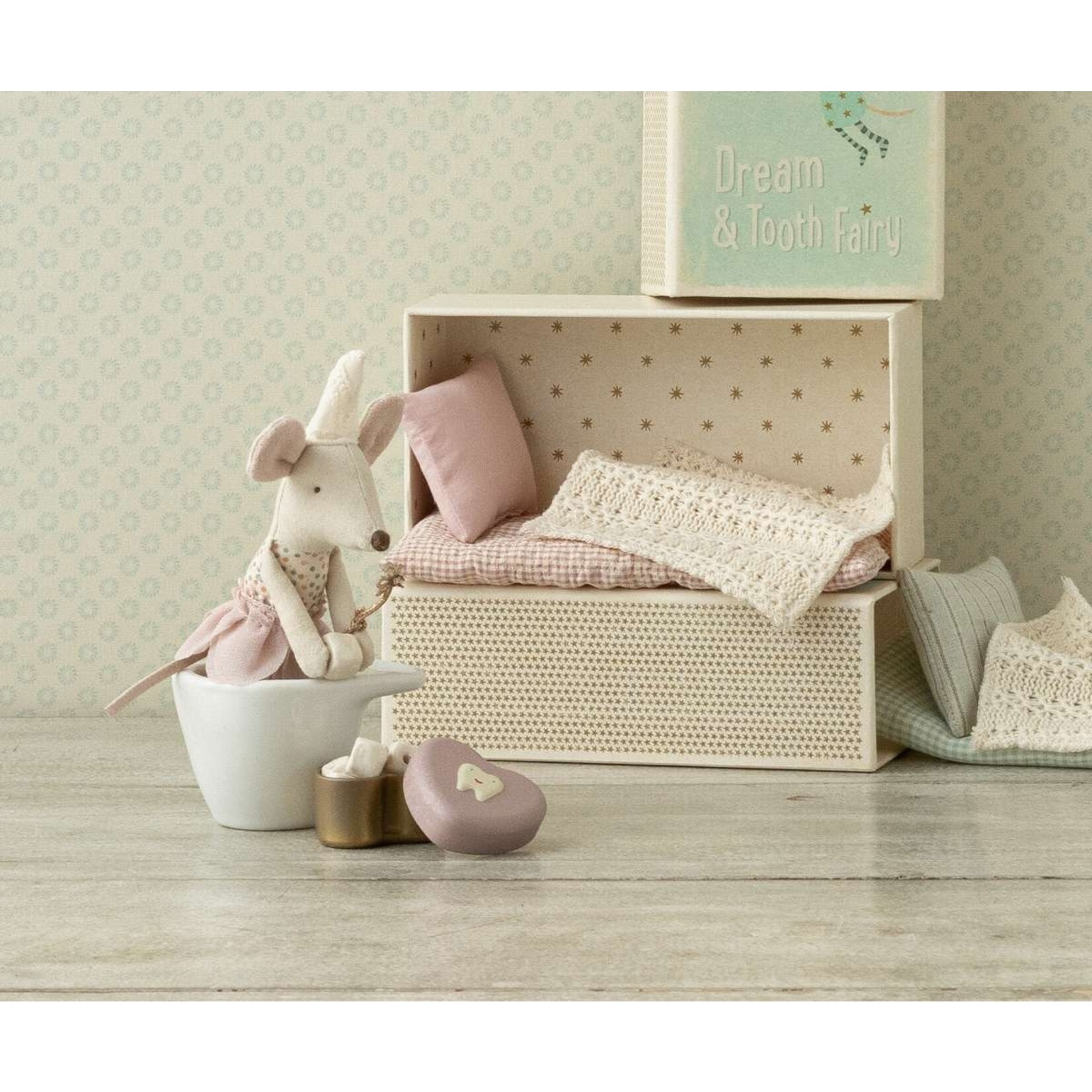 Maileg Maileg SMALL Tooth Tin box Heather