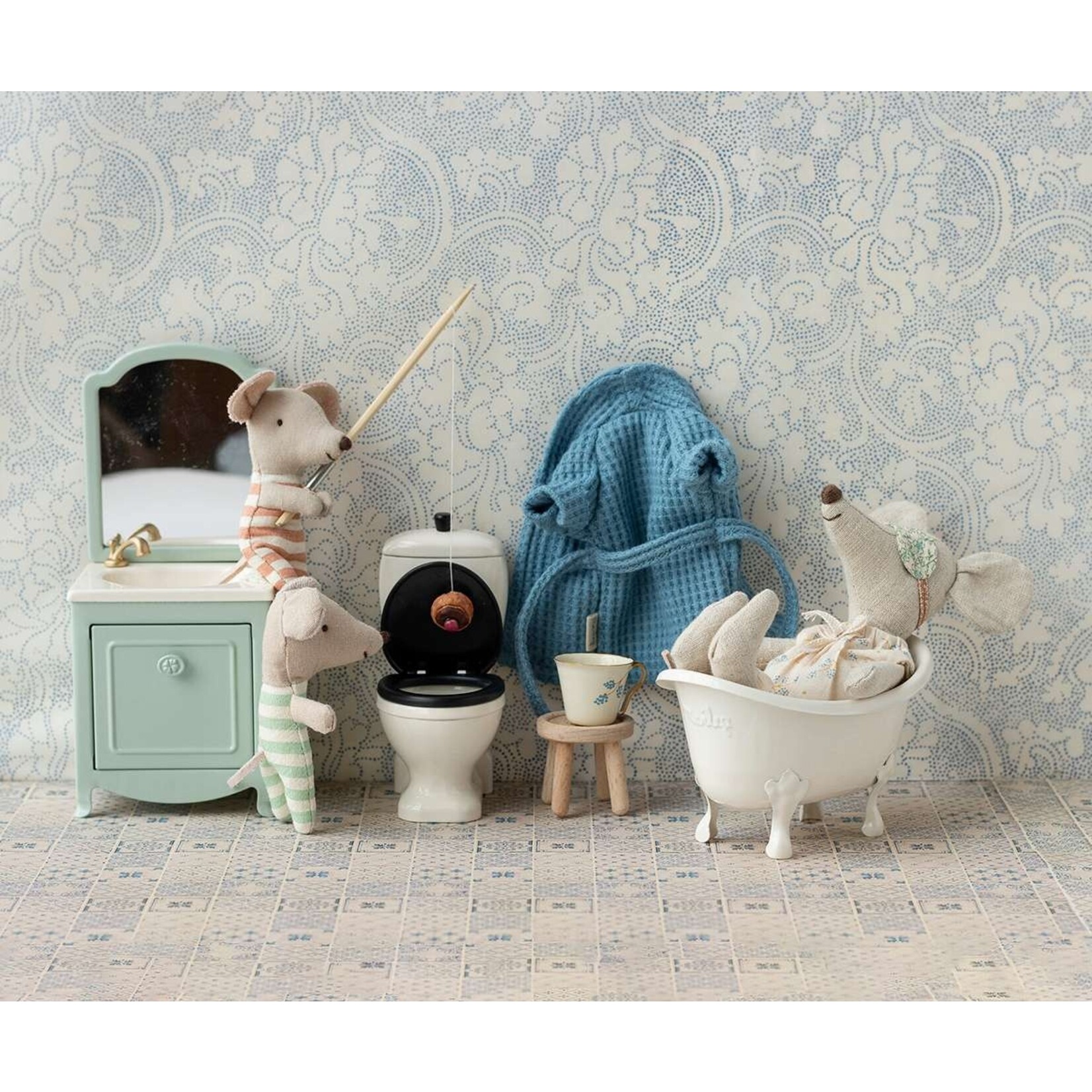 Maileg Maileg Toilet for Mouse with back