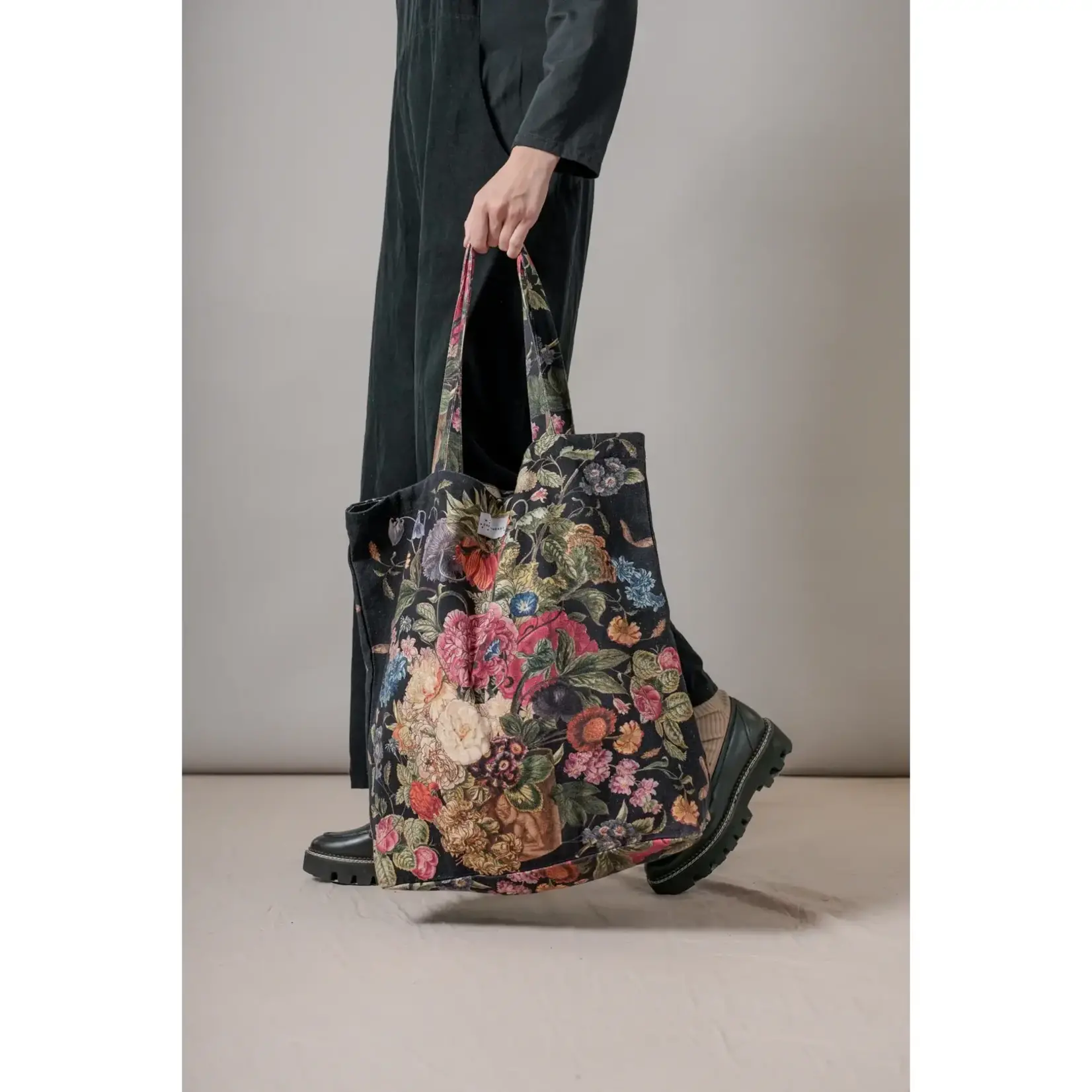 ONE HUNDRED STARS Primula Black Canvas Bag