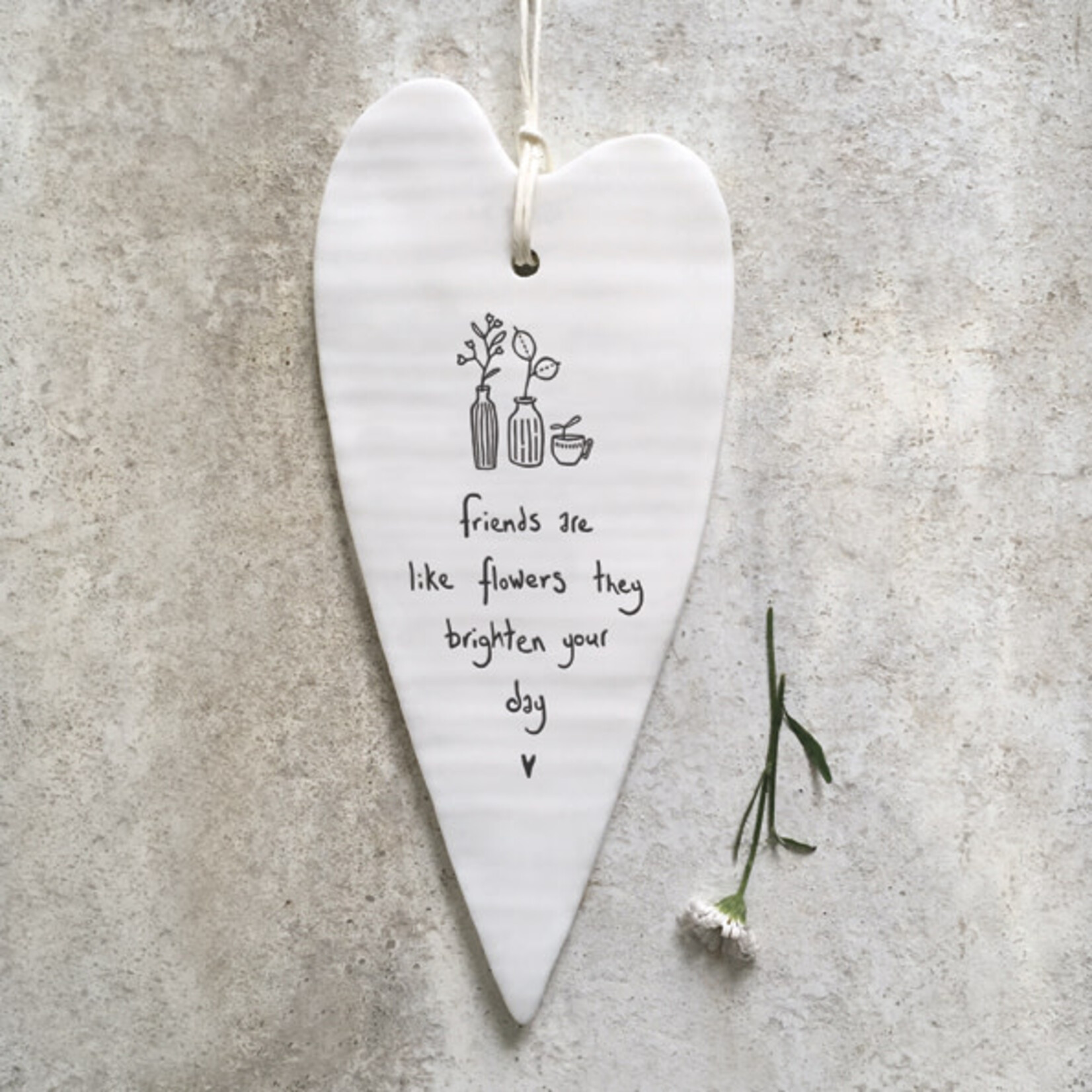 East of India Porcelain Hanging Wobbly Long Heart-Friend Are Like Flowers