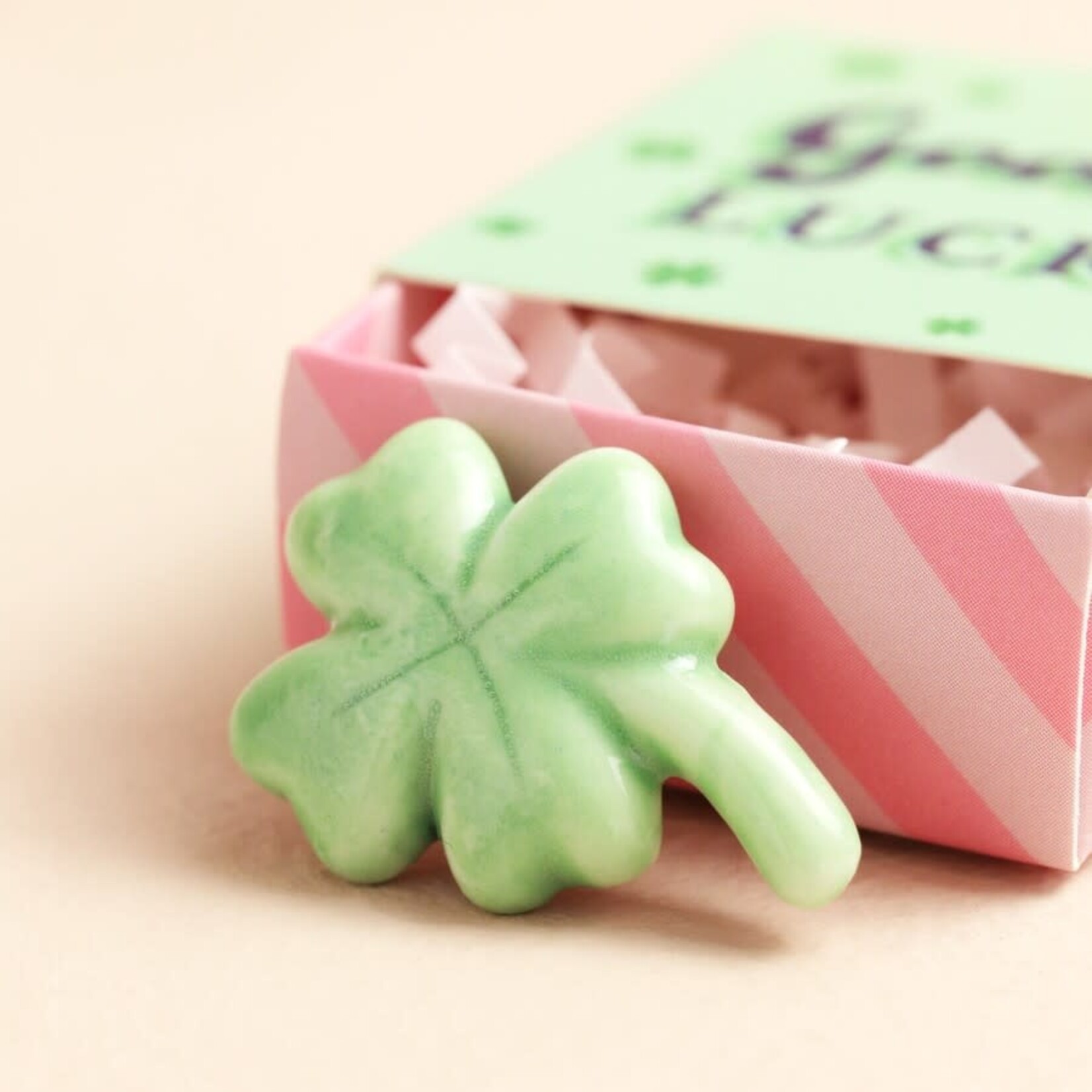 Lisa Angel Tiny Matchbox Ceramic  Good Luck 4 leaf Clover Token