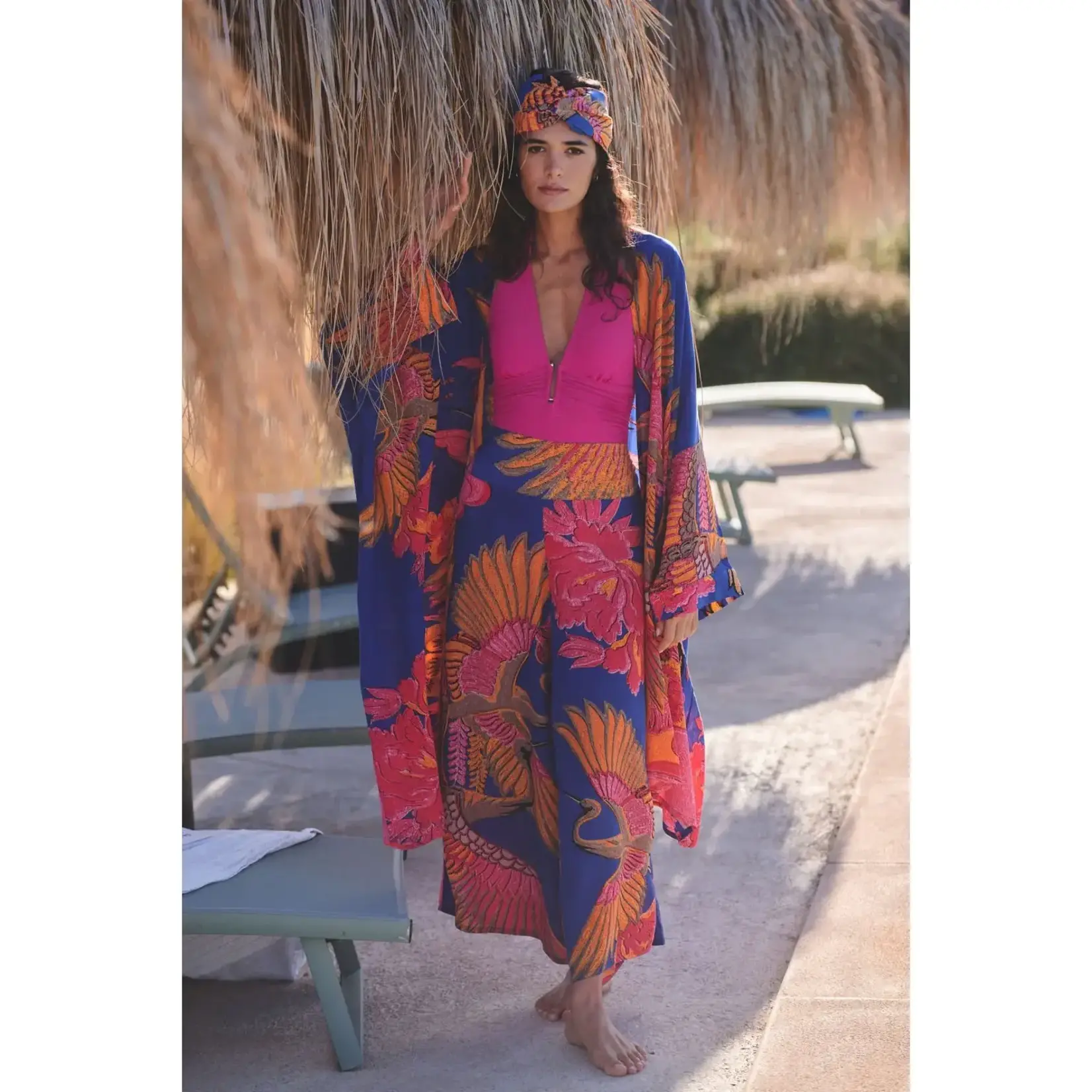 ONE HUNDRED STARS Crane Cobalt Grande Kimono