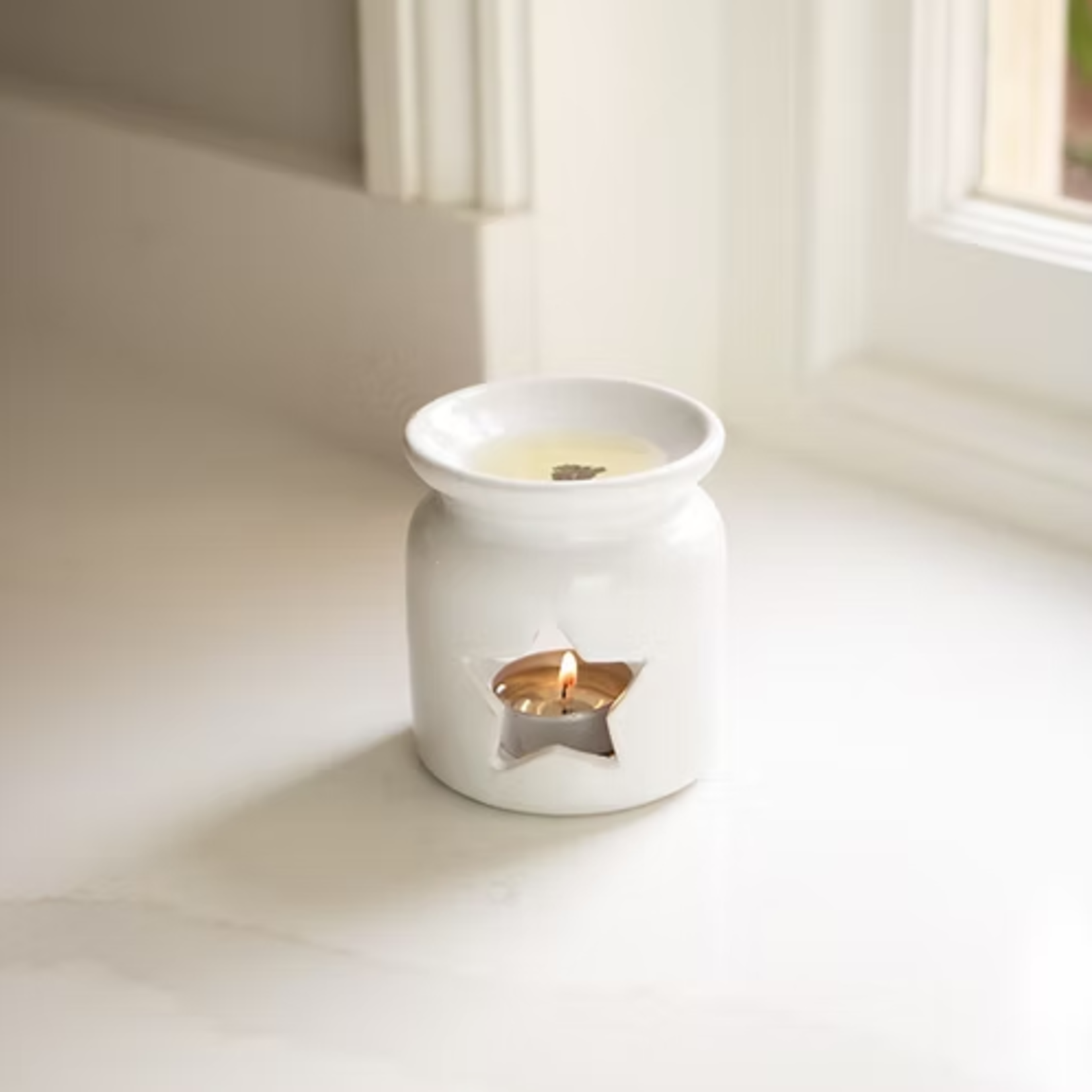 Freckleface White Star Wax Melter Burner