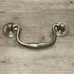 IRON RANGE BRUSHED BRASS Swan Neck Drop Handle
