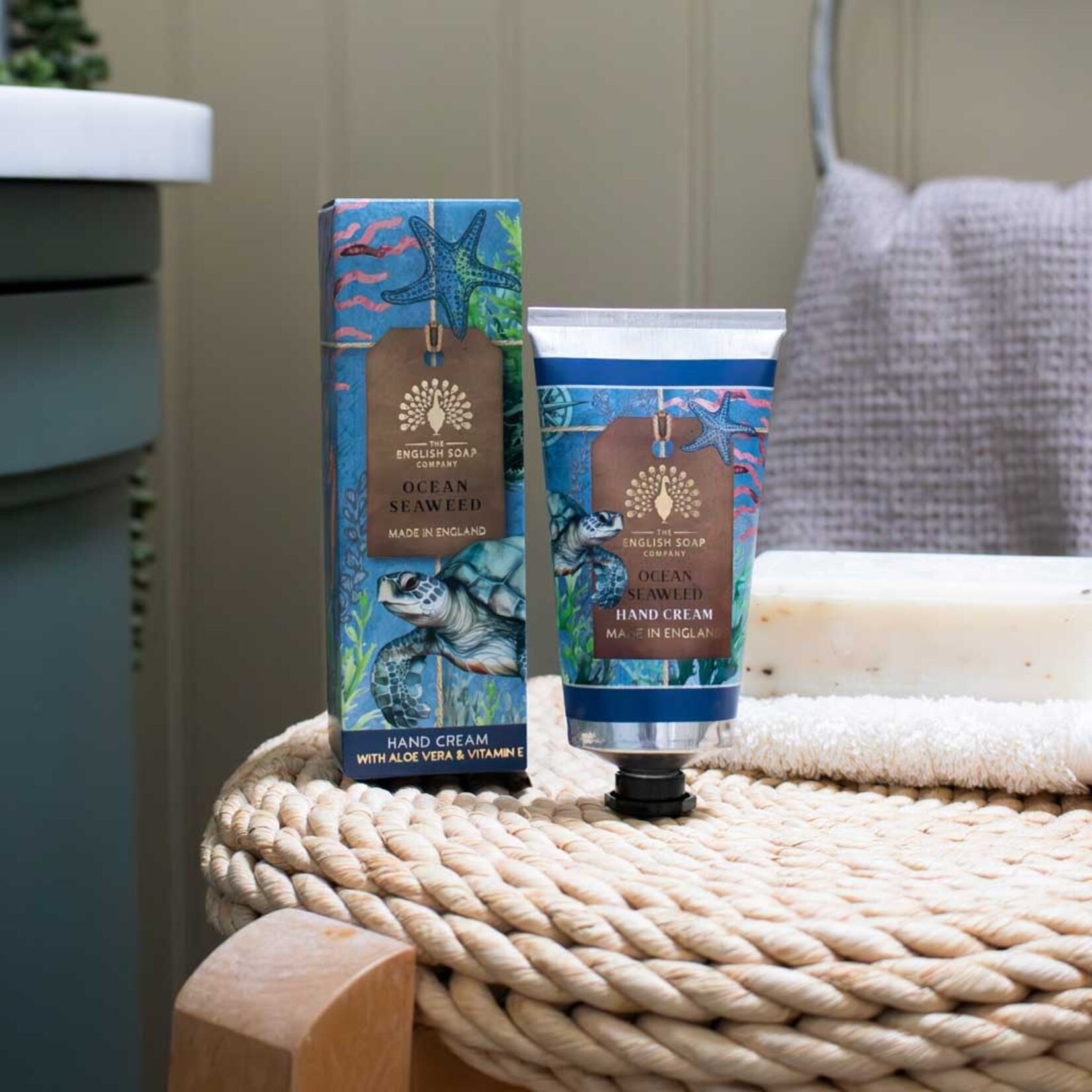 English Soap Company Ocean Seaweed Hand Cream  Anniversary Collection