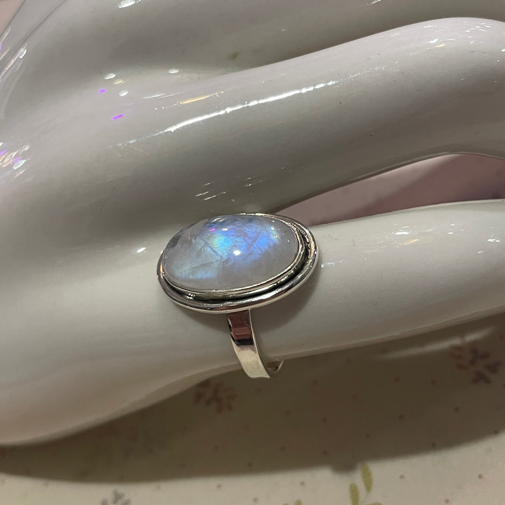 Size 8 Moonstone Oval Sterling Silver Ring