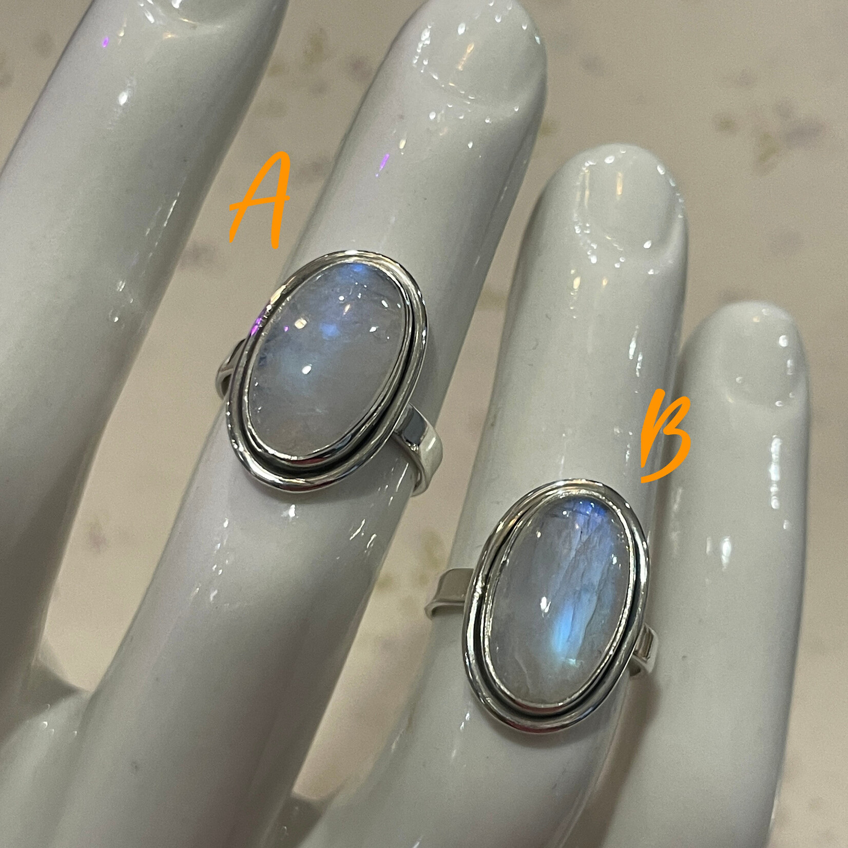 Size 7.5 Moonstone Oval Sterling Silver Ring