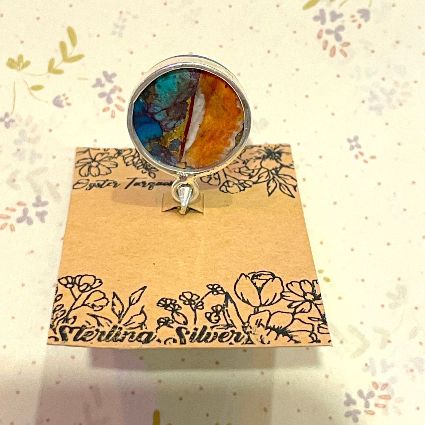 Oyster Turquoise Round Sterling Silver Pendant 21mm