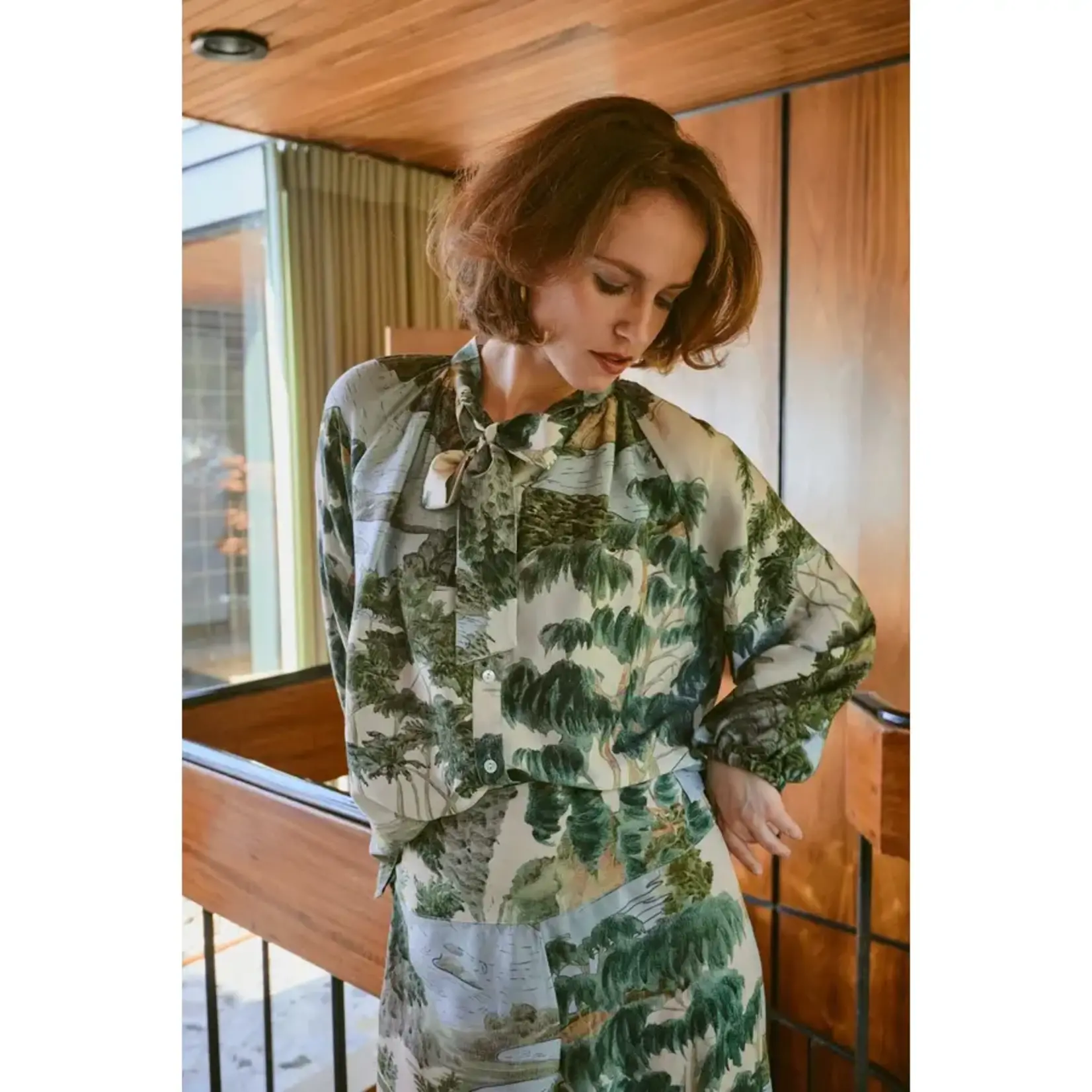 ONE HUNDRED STARS Rivers and Trees Natural Pussy Bow Blouse