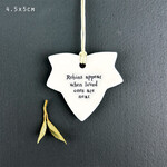 East of India Robins appear Porcelain leaf