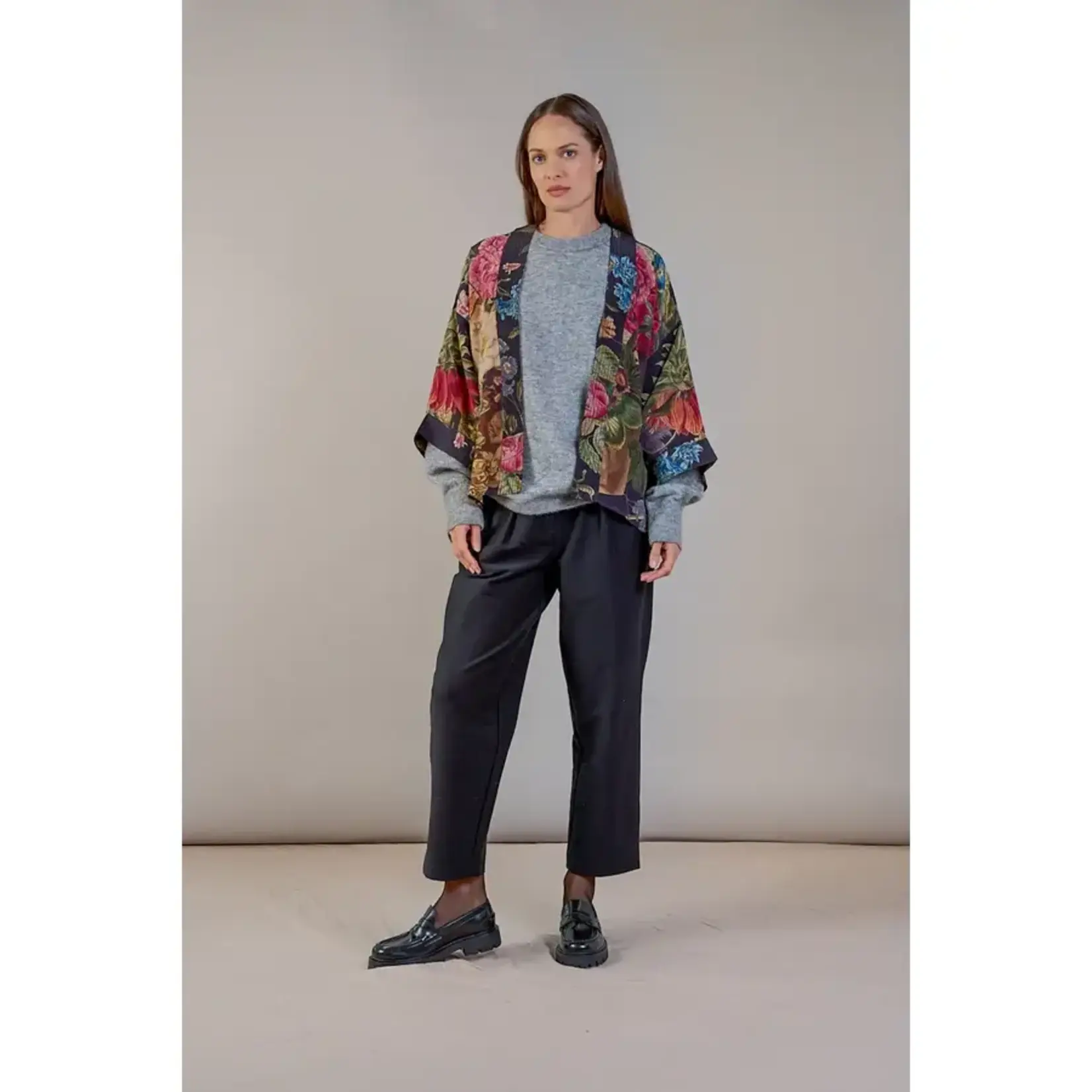 ONE HUNDRED STARS Primula Black Crepe Kimono