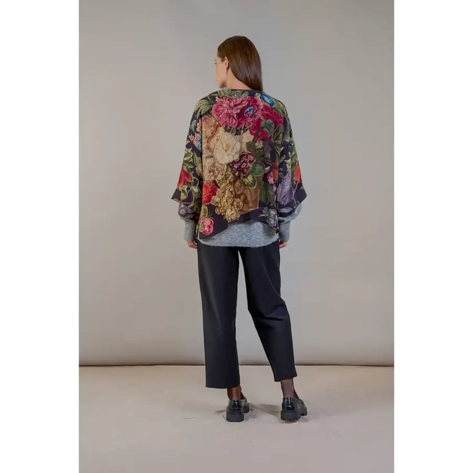 ONE HUNDRED STARS Primula Black Crepe Kimono