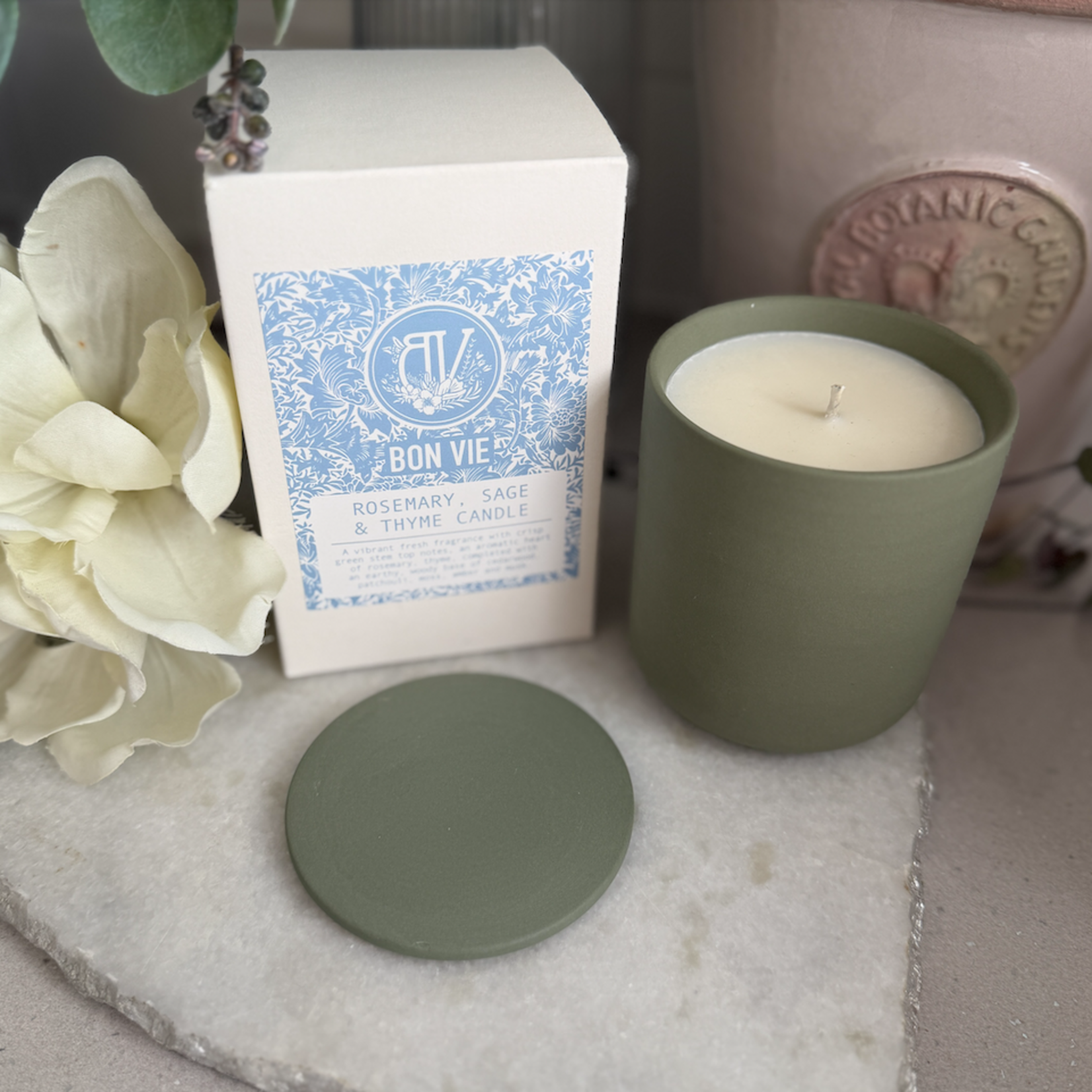 Heaven Scent Bon Vie ROSEMARY SAGE AND THYME Sage Ceramic Candle With Lid