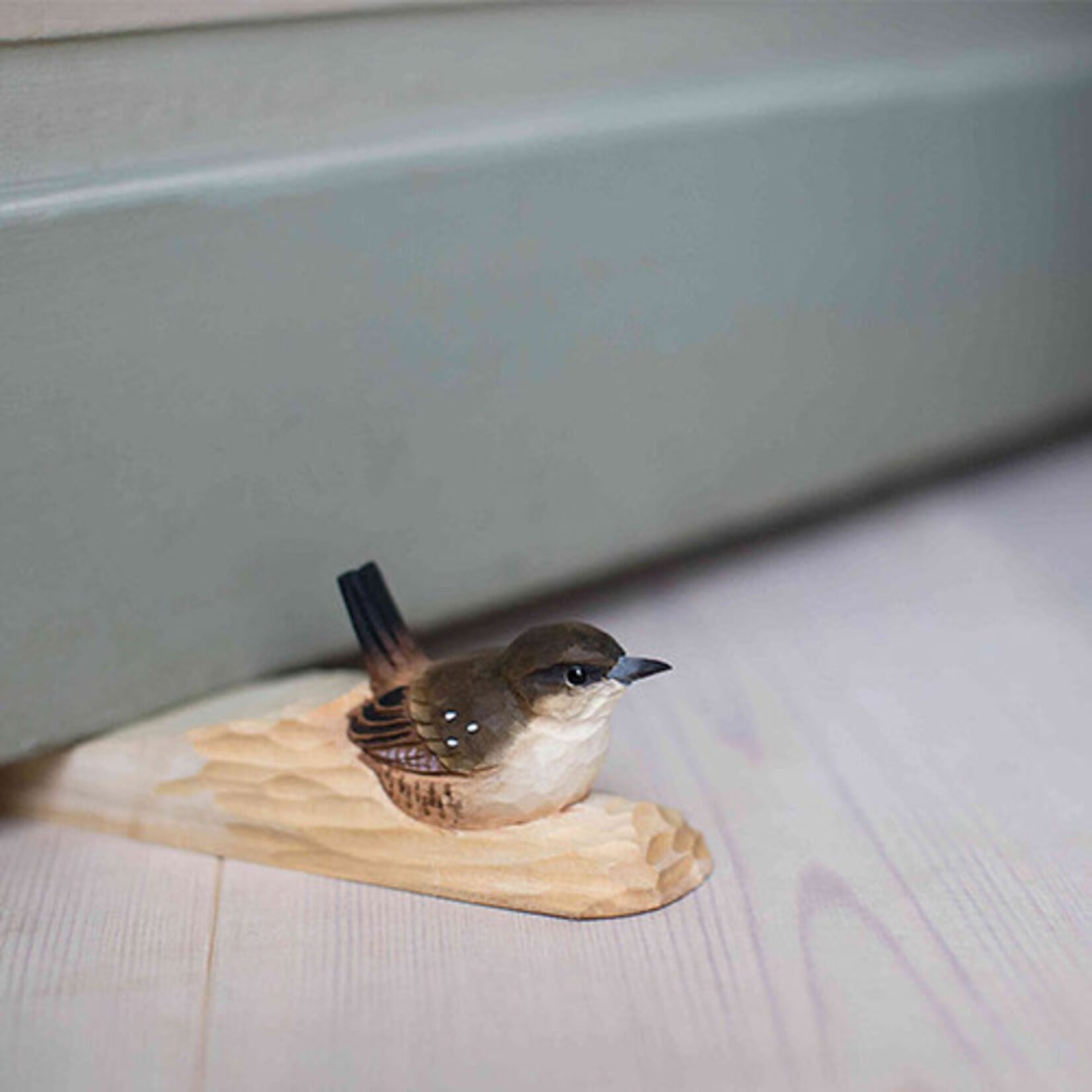 Wildlife Garden Doorstop Wren
