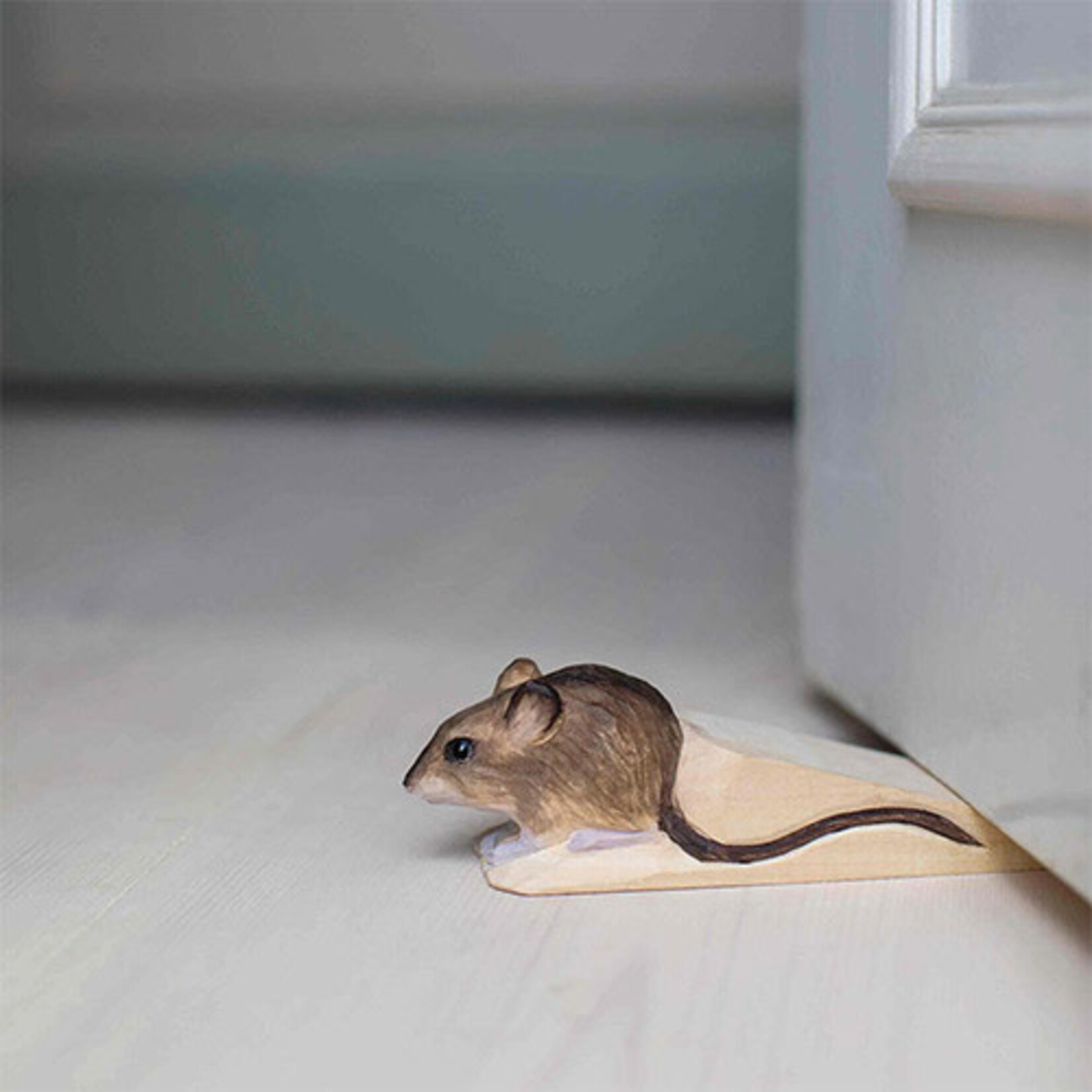 Wildlife Garden Doorstop Wood Mouse
