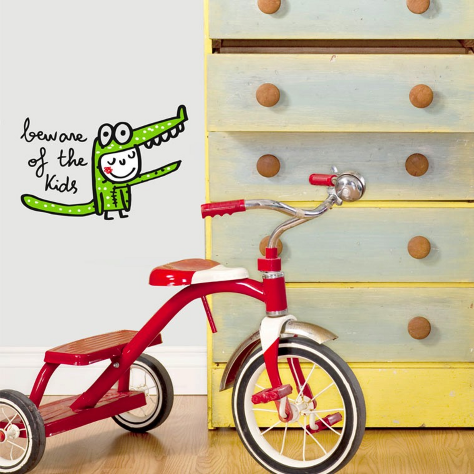 Chispum Beware of the Kids crocodile Wall Sticker
