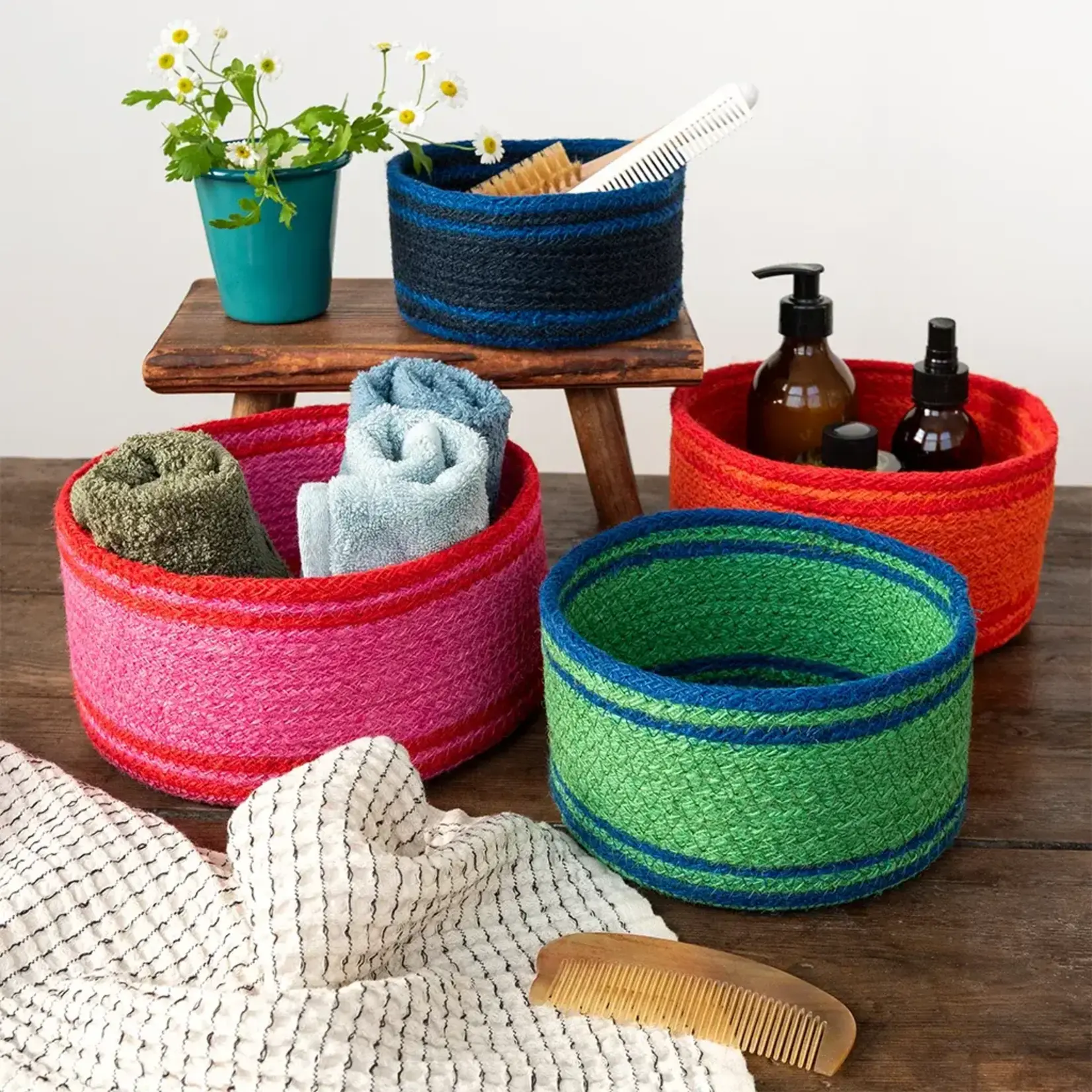 Woven jute decorative baskets (set of 4) - Multi-colour