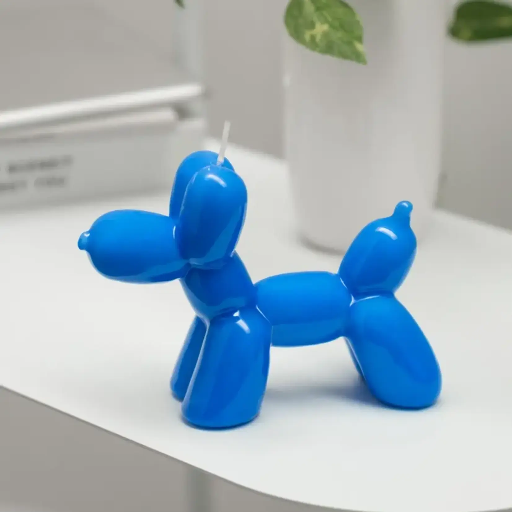Helio Ferretti Balloon Dog Candle Electric Blue