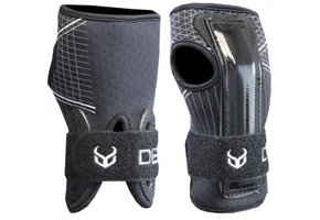 Demon Wrist Guard - ochraniacze na nadgarstki snowboard & skate