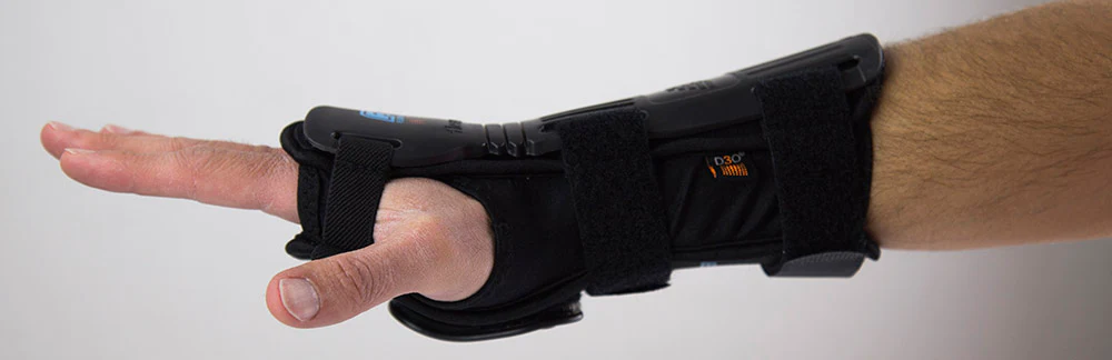 Demon Flexmeter Double Sided Wrist Guards - ochraniacze na nadgarstki