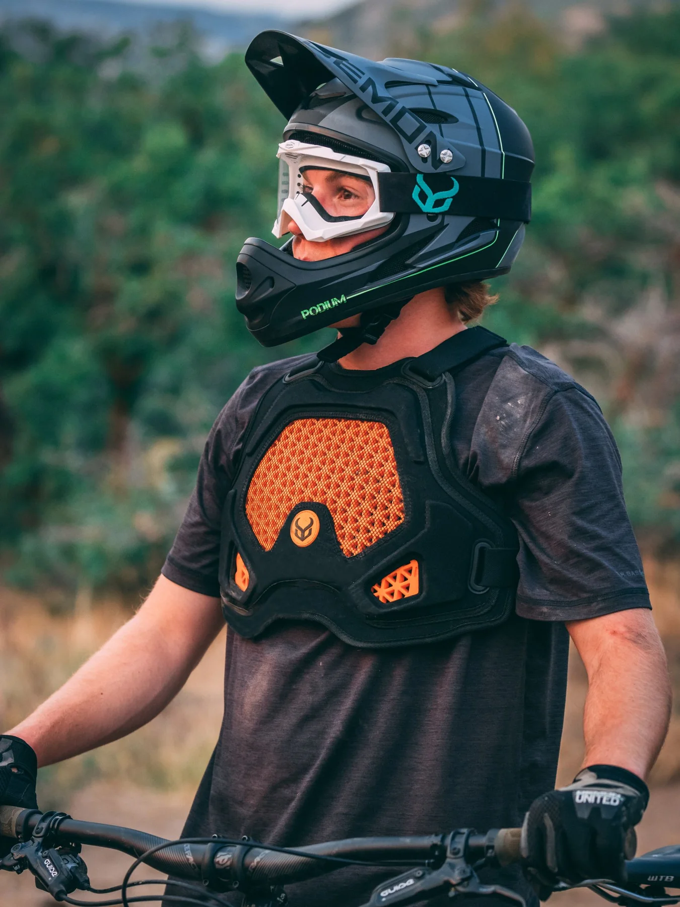 Demon Ghost D3O Chest and Back Protector - paraschiena MTB