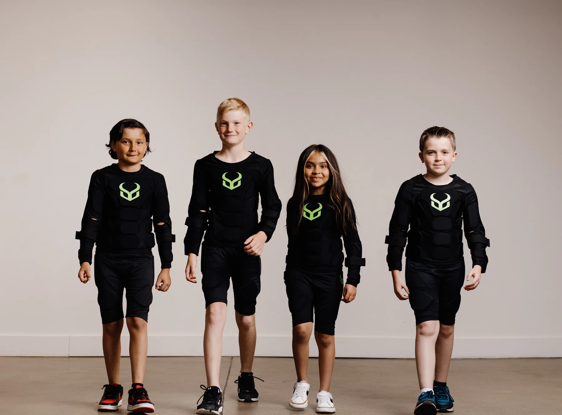 Demon Toddler Shorts - snowboard crash pants kids