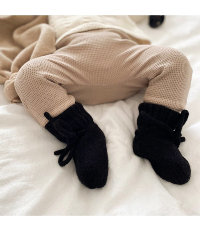 Petit Noé Merino wol Booties | Black