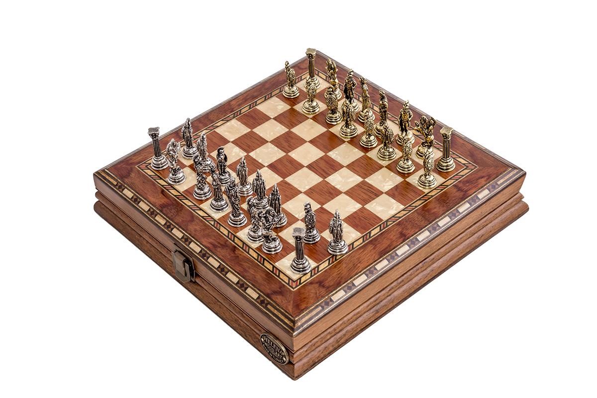 Helena Wood Art Handgemaakte houten schaakbord met opbergsysteem - Metalen Schaakstukken - Luxe uitgave - Schaakspel - Schaakset - Schaken - Chess - 25 x 25 cm