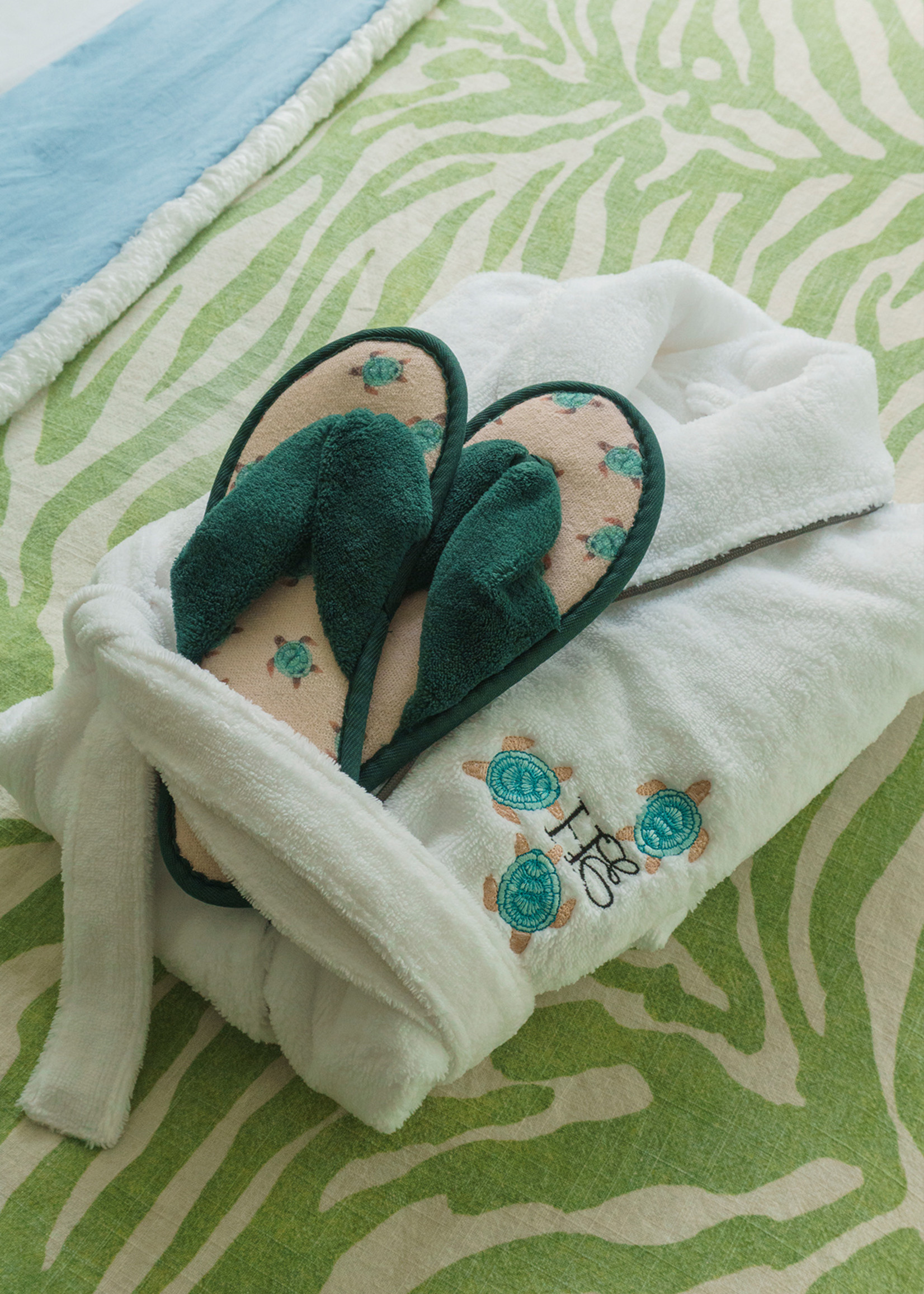 Esther's Esther's badjas & slippers met patroon van schildpadjes