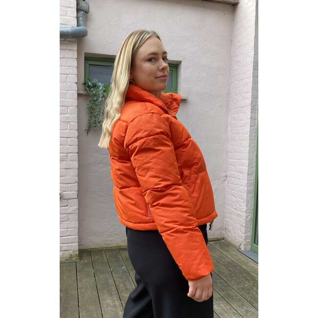 PUFFER JACKET – Orange