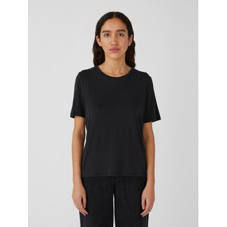 ANNIE NOOS T-SHIRT – Black